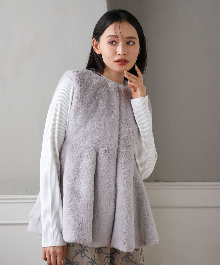 Green Parks「・ELENCARE DUEペプラムフェイクファーベスト」|ベスト・ジレ|