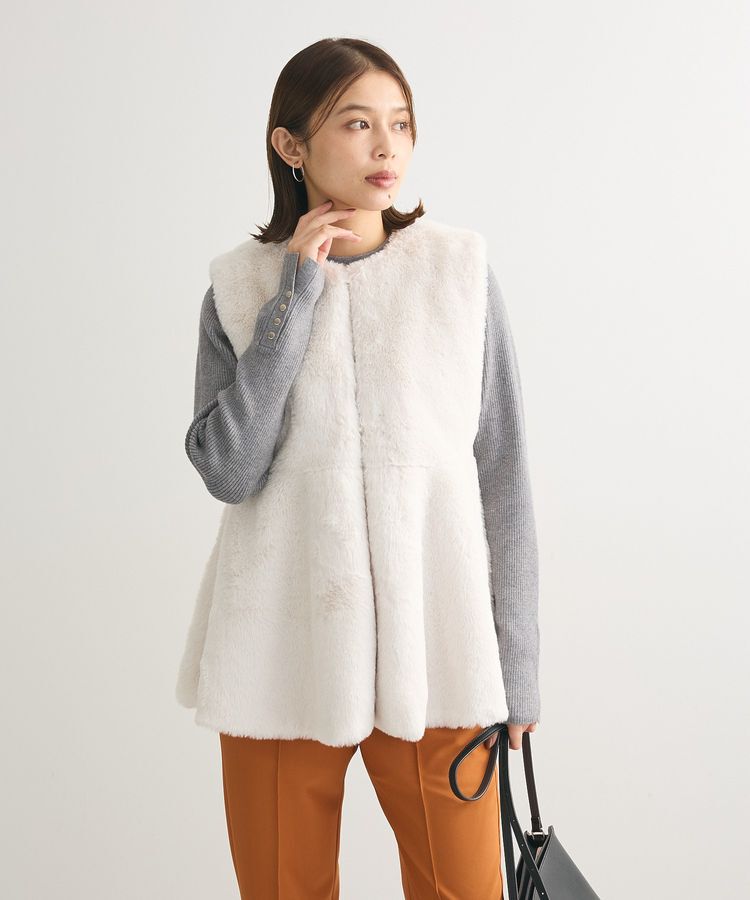 Green Parks「・ELENCARE DUEペプラムフェイクファーベスト」|ベスト・ジレ|
