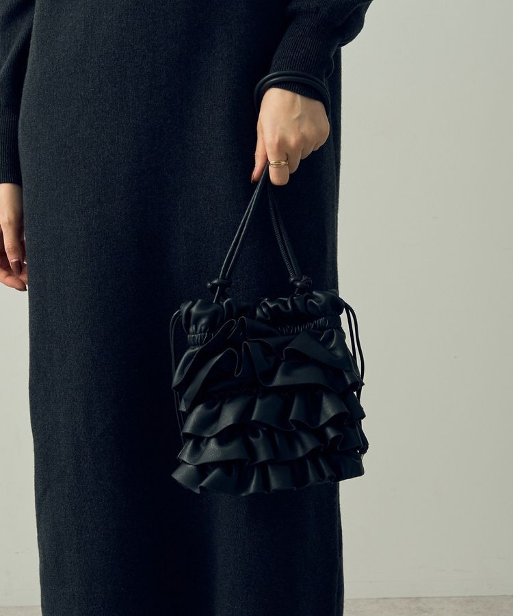 YECCA VECCA「【cache cache】フリルギャザースマホショルダーバッグ」|ショルダー・メッセンジャー|