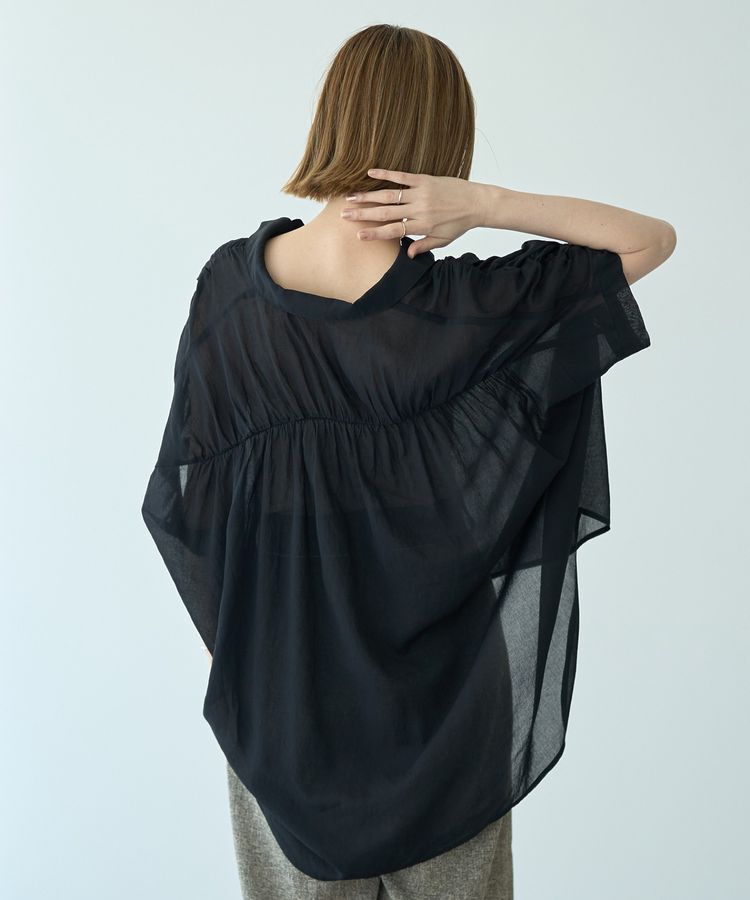 YECCA VECCA「ドライタッチシアーバックギャザーシャツ」|シャツ・ブラウス|