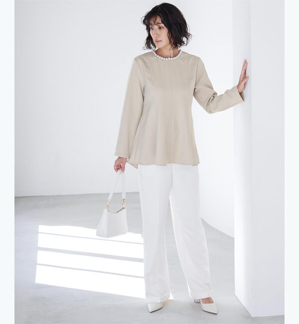 ur's「【星玲奈さんコラボアイテム】パール付ヘムライントップス」|Tシャツ・カットソー|