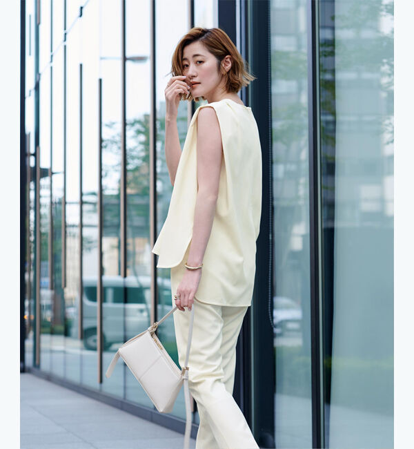 ur's「ショルダータックサイドスリットトップス」|Tシャツ・カットソー|