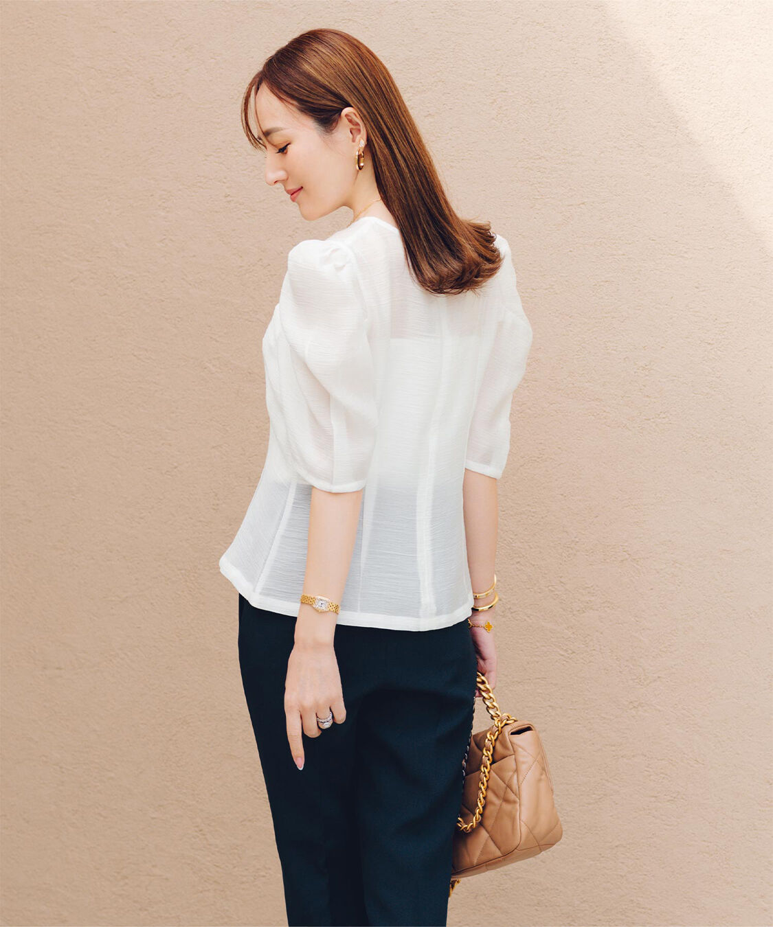 ur's「【星玲奈さんコラボアイテム】パワーショルダーウエストシェイプトップス」|Tシャツ・カットソー|