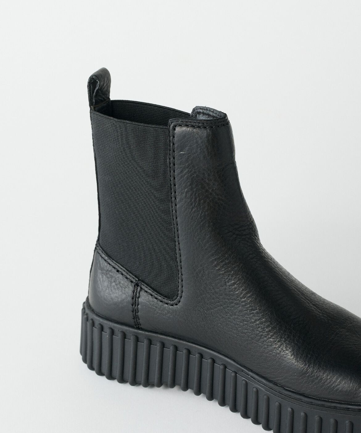 DAY by DAY it&rsquo;s international「トーヒルメープル/Torhill Maple《Clarks》」|ショートブーツ|