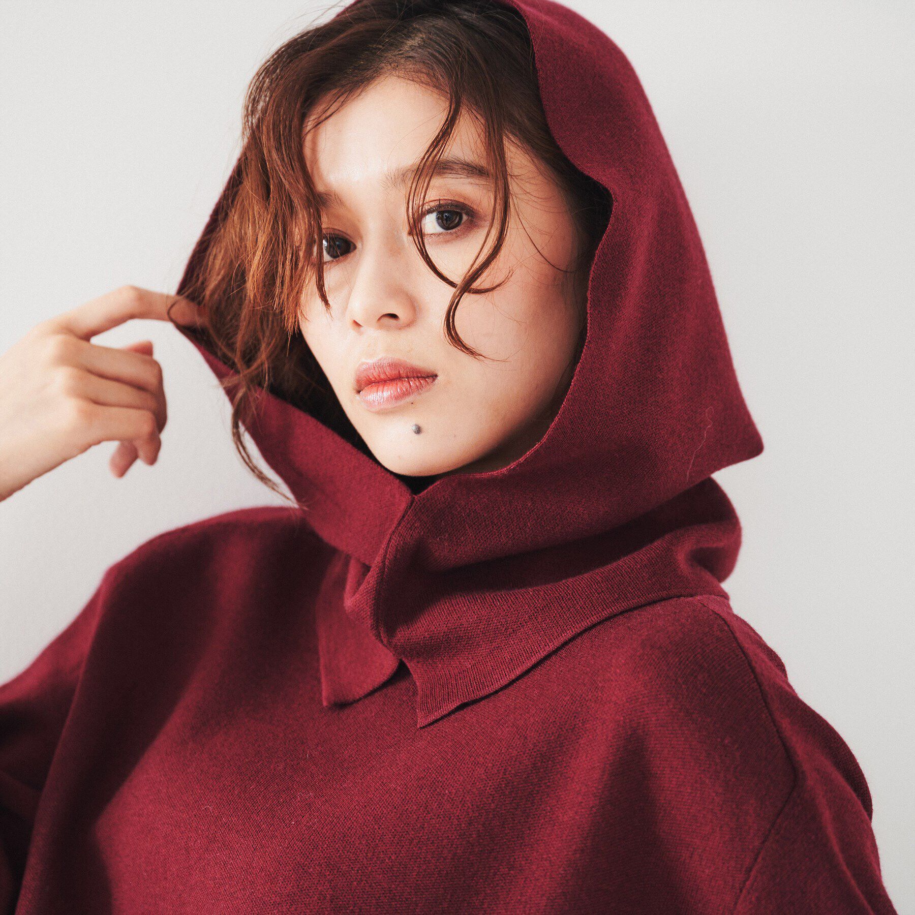 UNTITLED「【セットアップ可能/スウェットライク】バラクラバ付き ニットプルオーバー」|ニット・セーター|