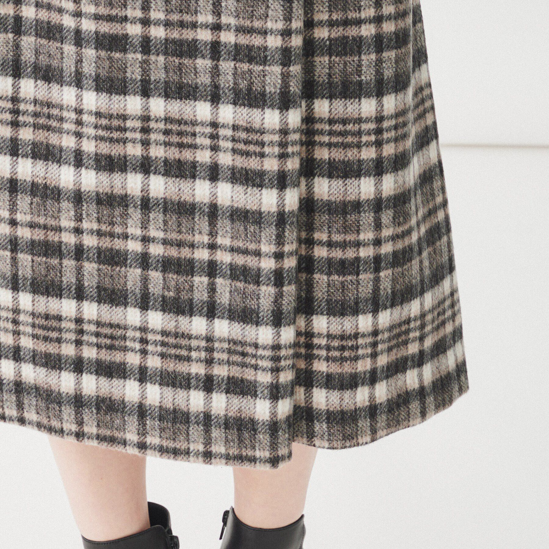 UNTITLED「【きれいめ/トラッド】ランダムチェック ラップ風スカート」|スカート|