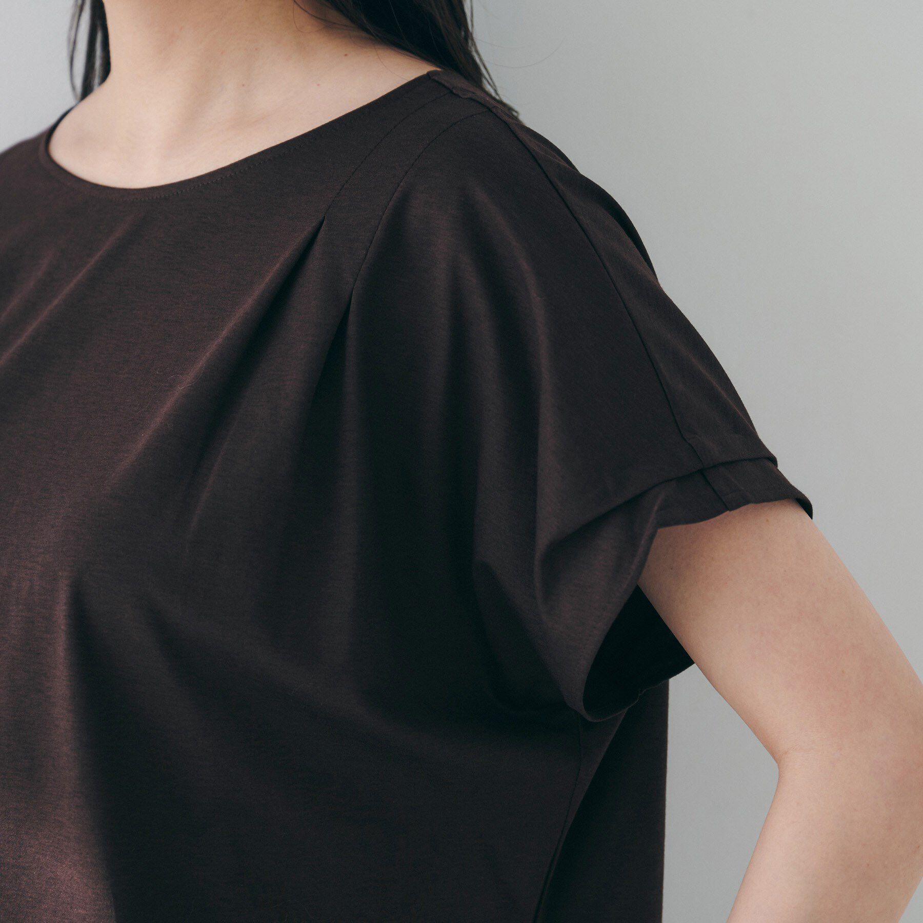 UNTITLED「【洗える】タック入りフレンチスリーブプルオーバー」|Tシャツ・カットソー|