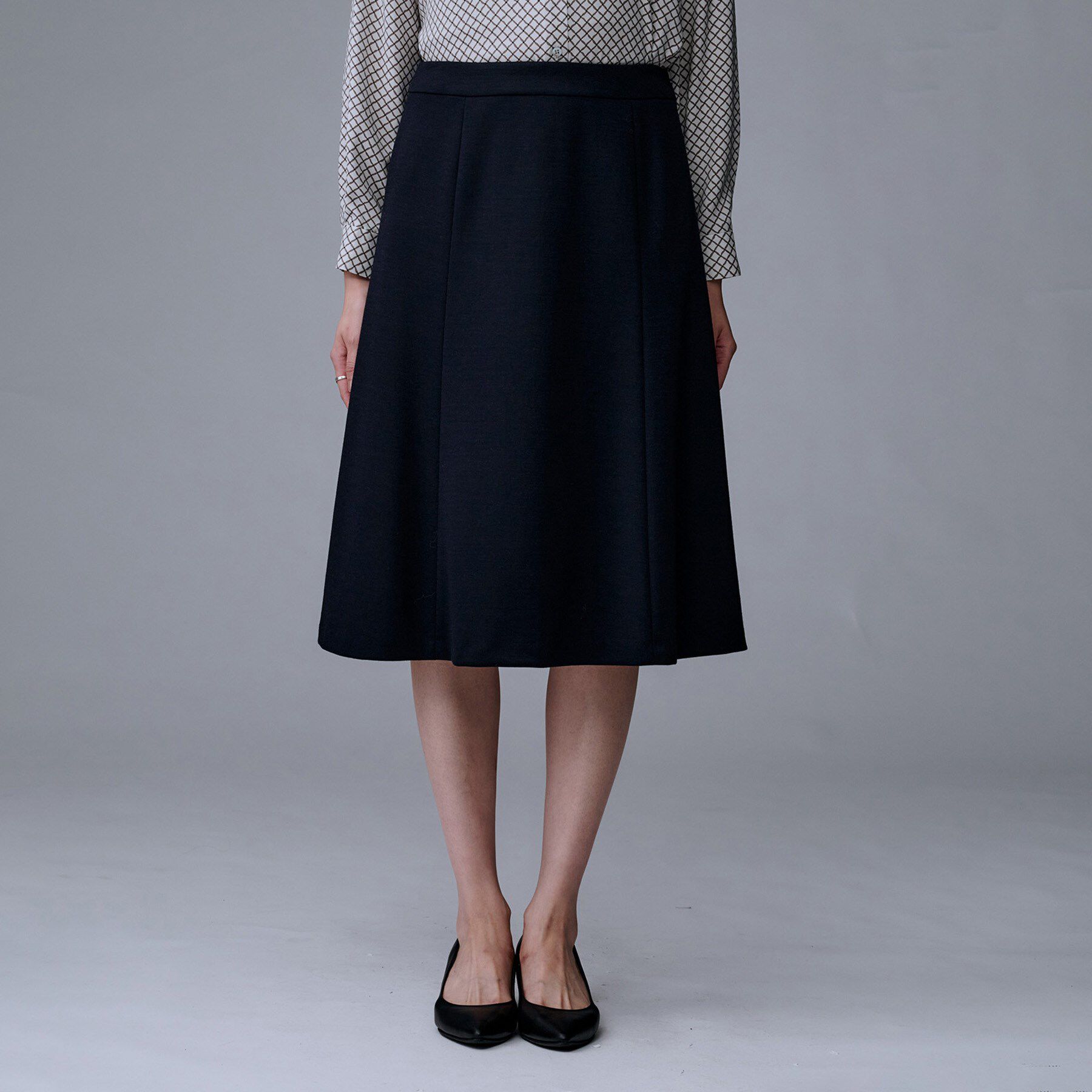 UNTITLED「【洗えるスーツ/ストレッチ】ウール混ジャージ マーメイドスカート」|スカート|