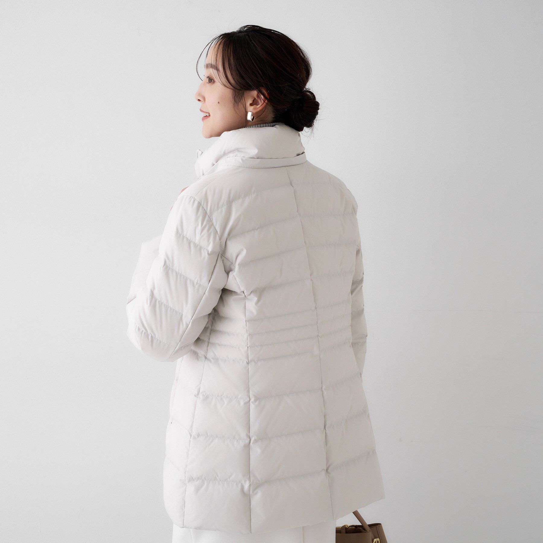UNTITLED「【はっ水機能/フード取り外し可】ミディダウンコート」|ダウン|