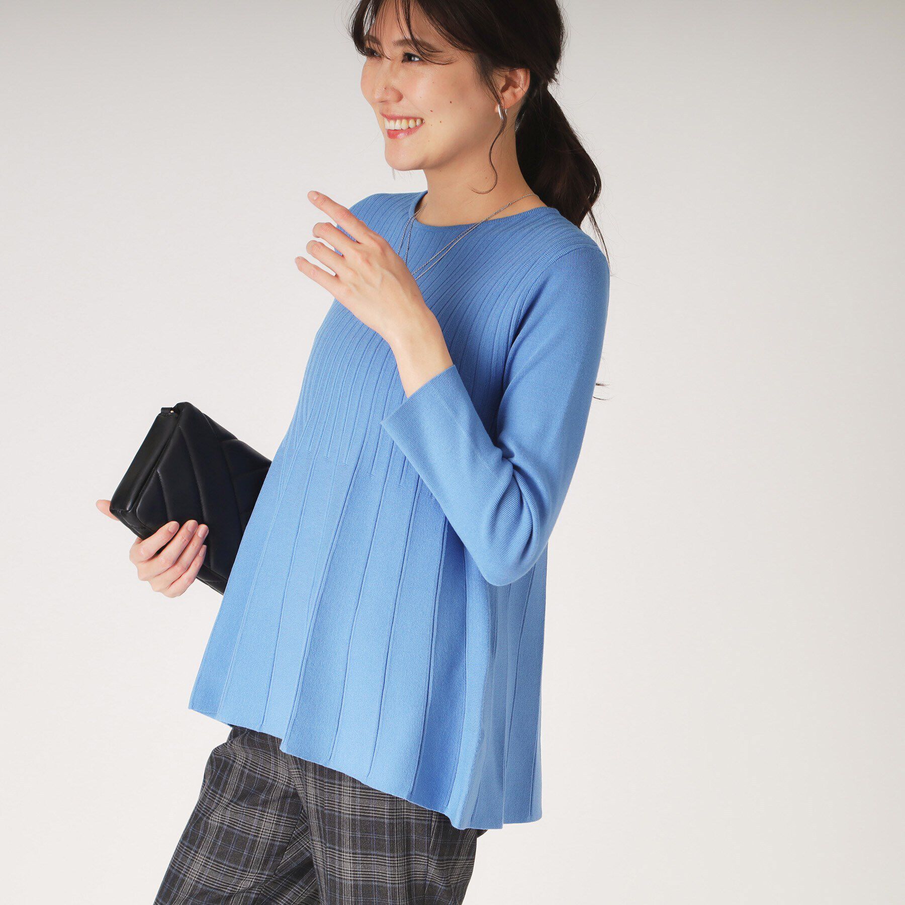 COUP DE CHANCE「【洗える／ヒップ丈】Aラインニットプルオーバー」|ニット・セーター|ブルー(092)