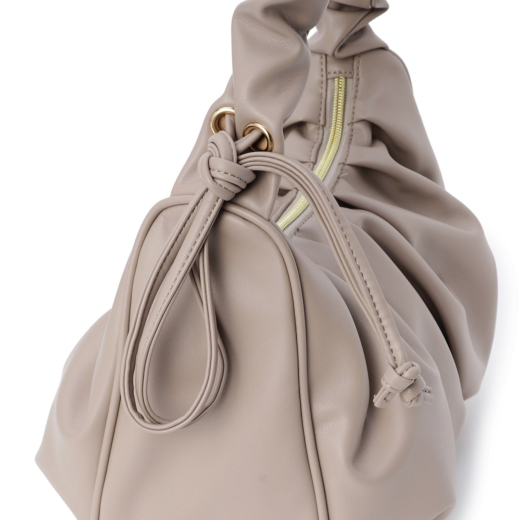 Reflect「【トレンドアイテム／持ち手の長さ調節可能】シャーリングハンドルバッグ」|ショルダー・メッセンジャー|