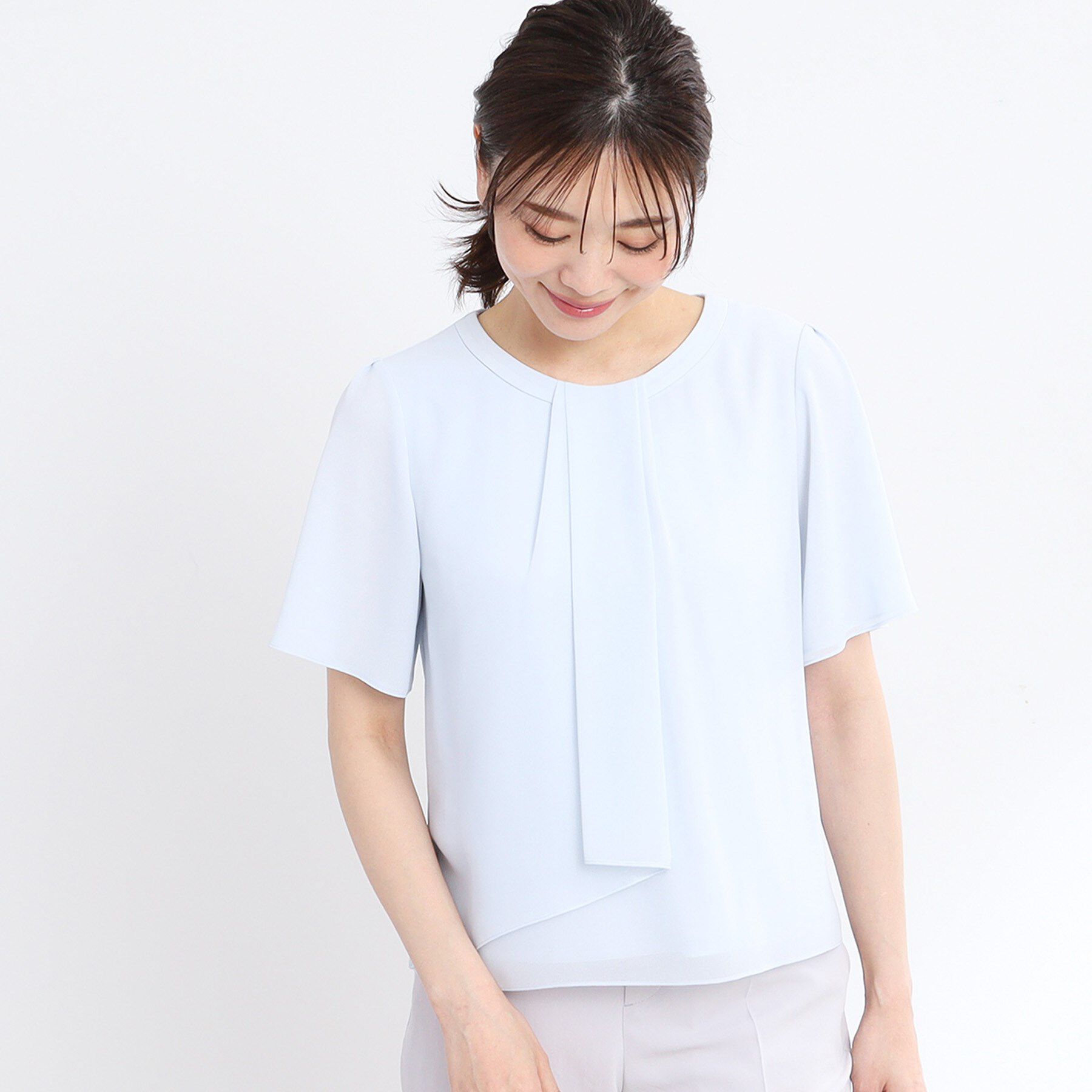 Reflect「【UVカット／接触冷感／マシンウォッシュ可能】タックデザインブラウス」|シャツ・ブラウス|