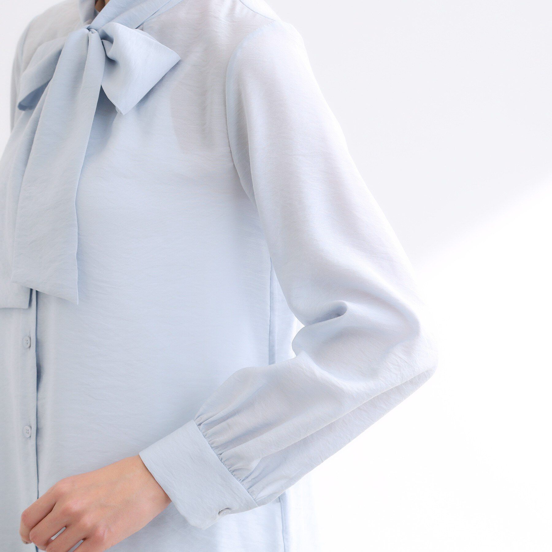 Reflect「【ボウタイ取り外し可】ボウタイ付きバンドカラーブラウス」|シャツ・ブラウス|