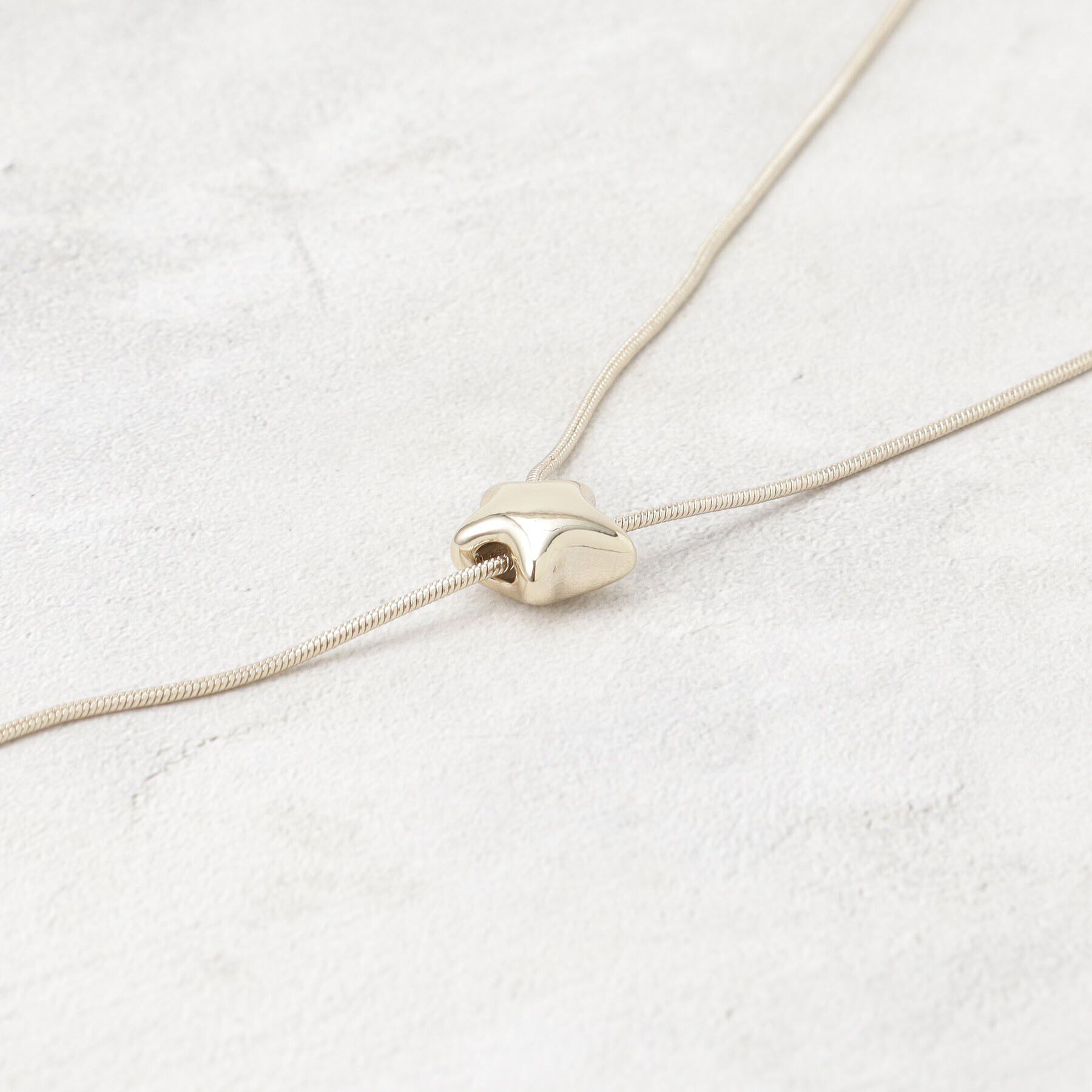 grove「ぷっくりスタースライドネックレス」|ネックレス|