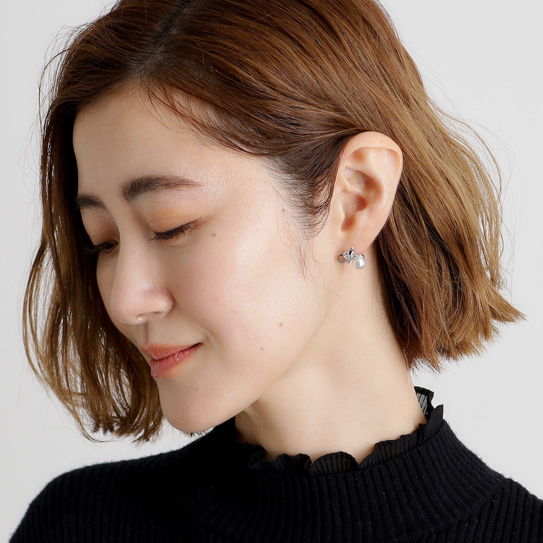 grove「フェイクパールビジューリボンピアス【入卒対応可】」|ピアス|
