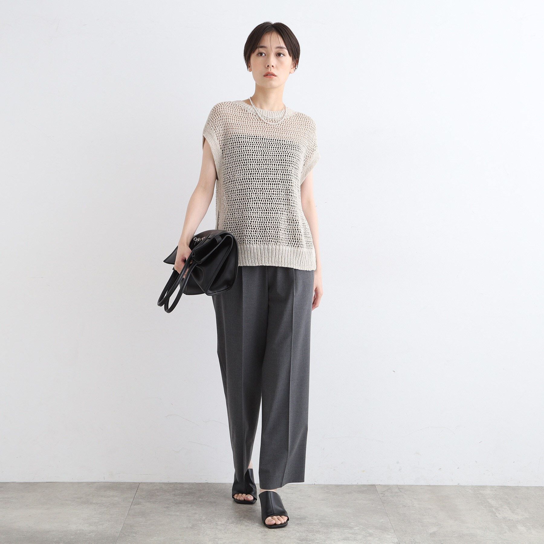 INDIVI「【洗える／ストレッチ】トレンド素材タックワイドパンツ」|その他|