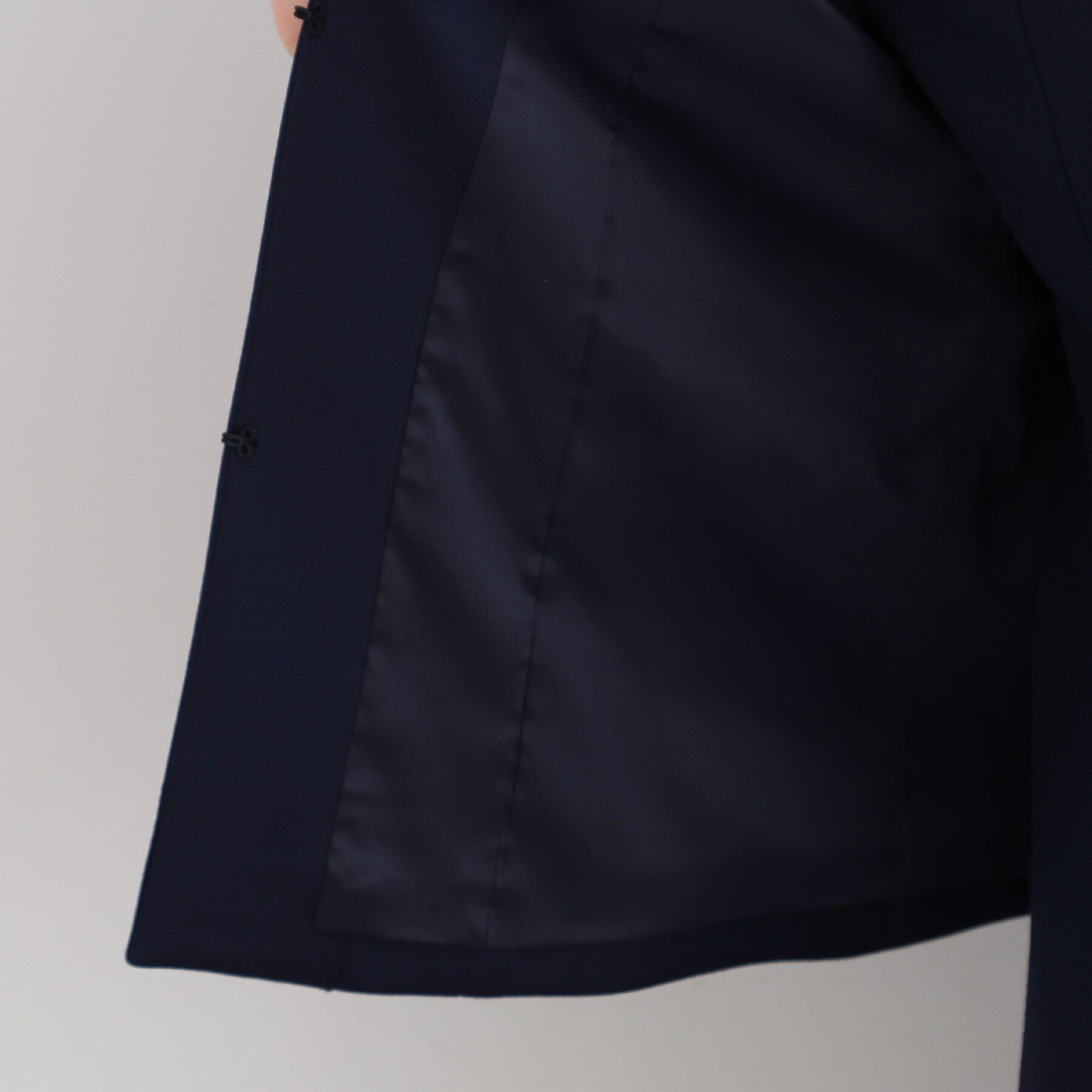 INDIVI「【定番スーツ／ジャージ素材】ウエスト切り替えノーカラージャケット」|スーツ|