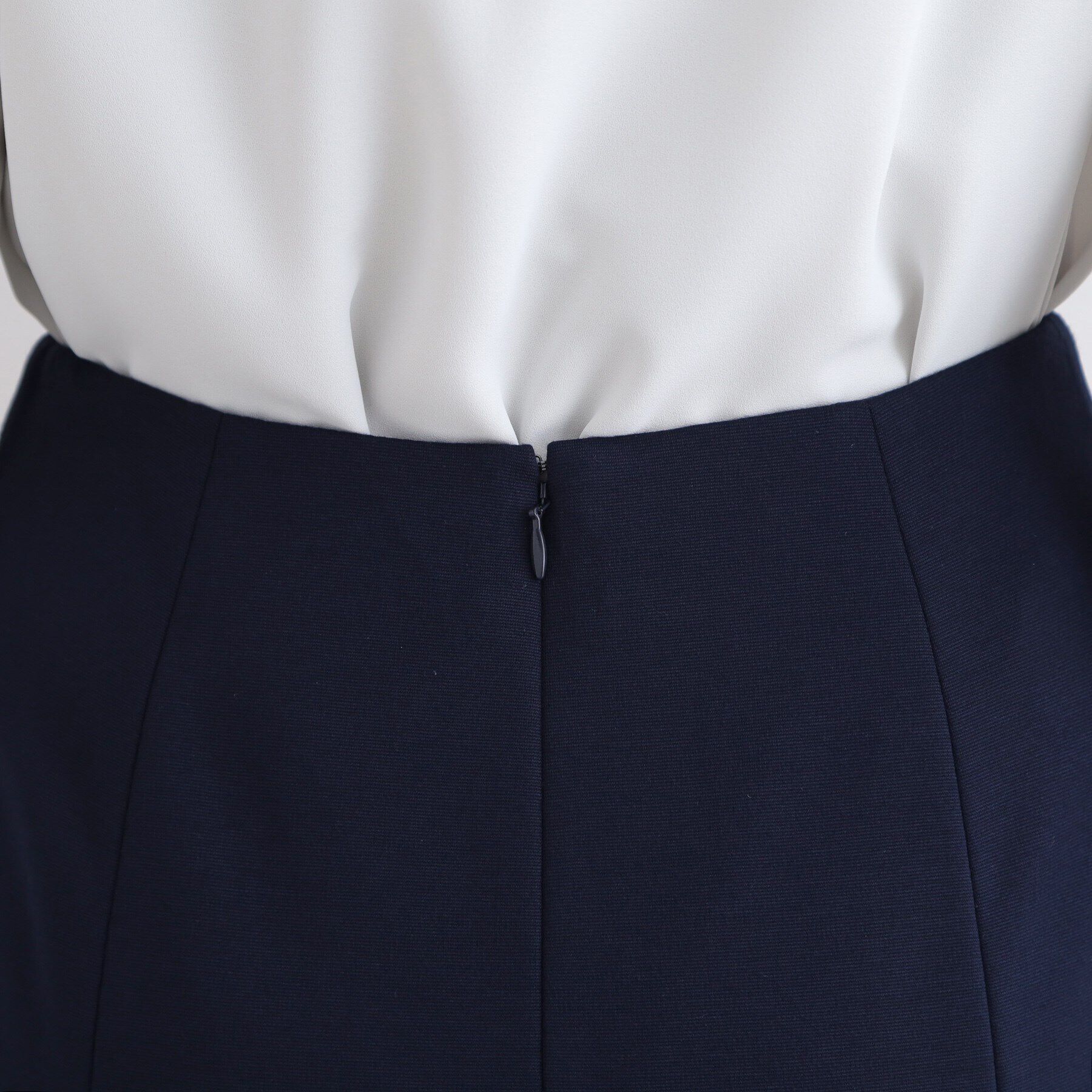 INDIVI「【定番スーツ／ジャージ素材】セミフレアスカート」|スーツ|