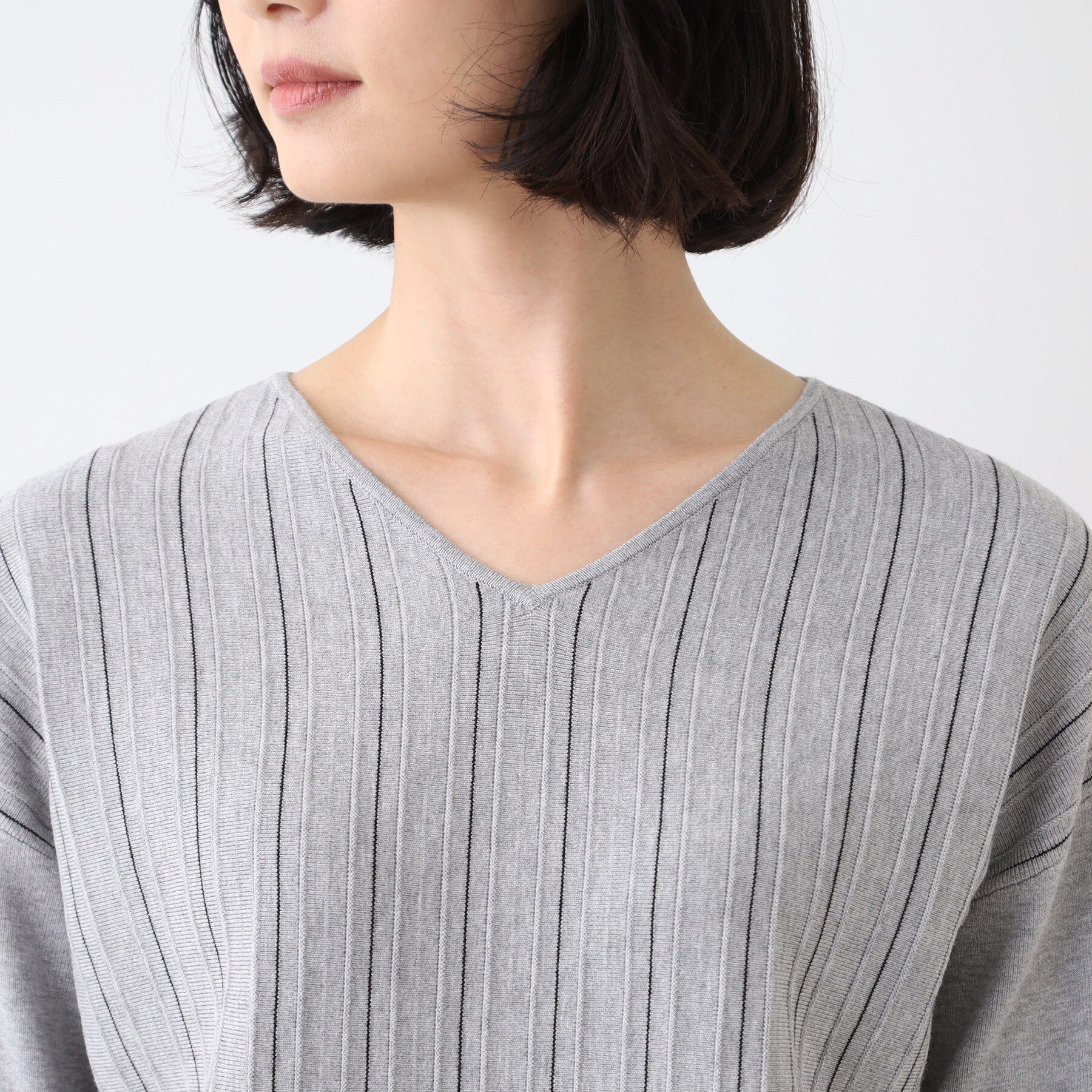 INDIVI「【洗える/SETUP可能】Vネックストライプ柄ニットプルオーバー」|ニット・セーター|