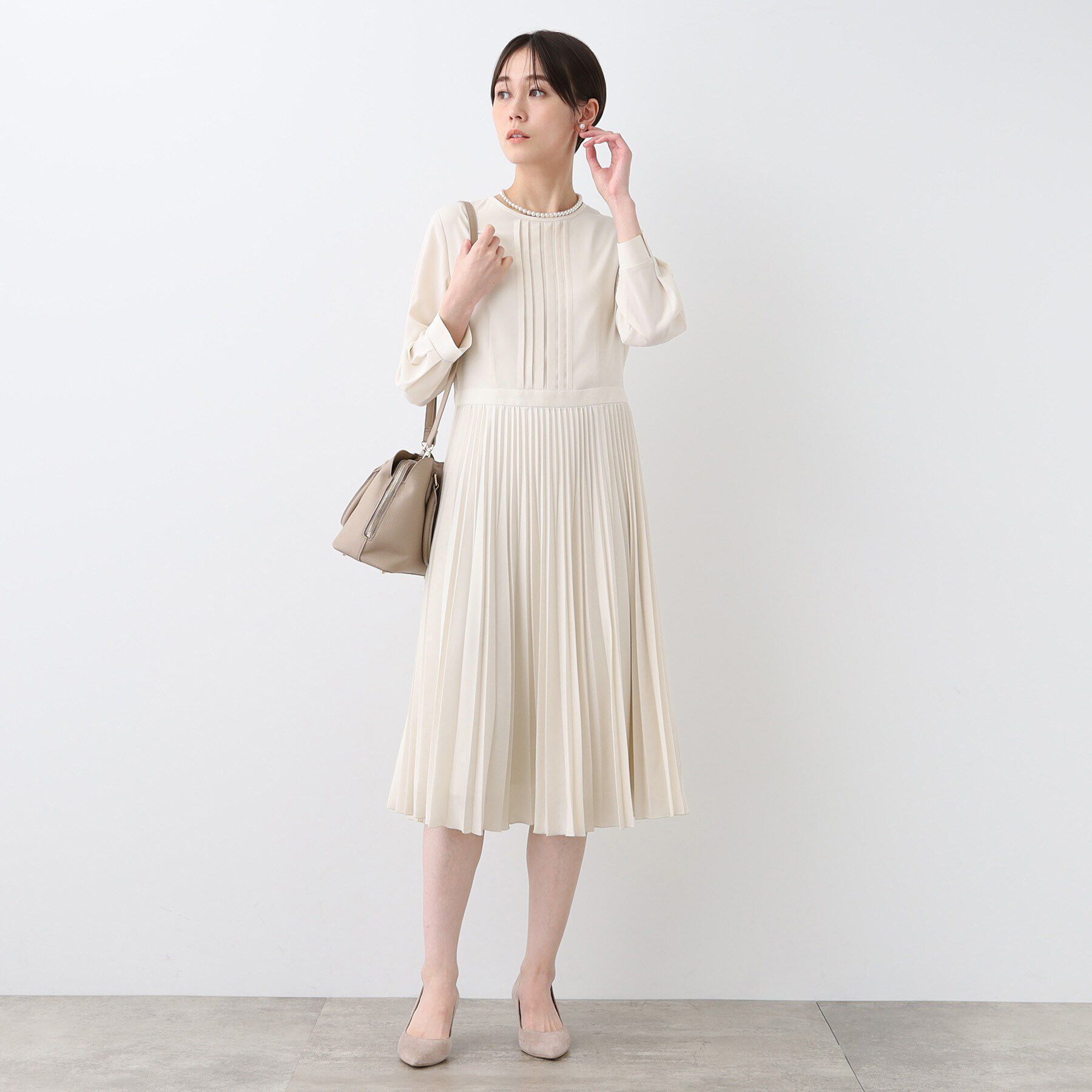 INDIVI「【洗える】スタイルUPプリーツワンピース」|ワンピース|