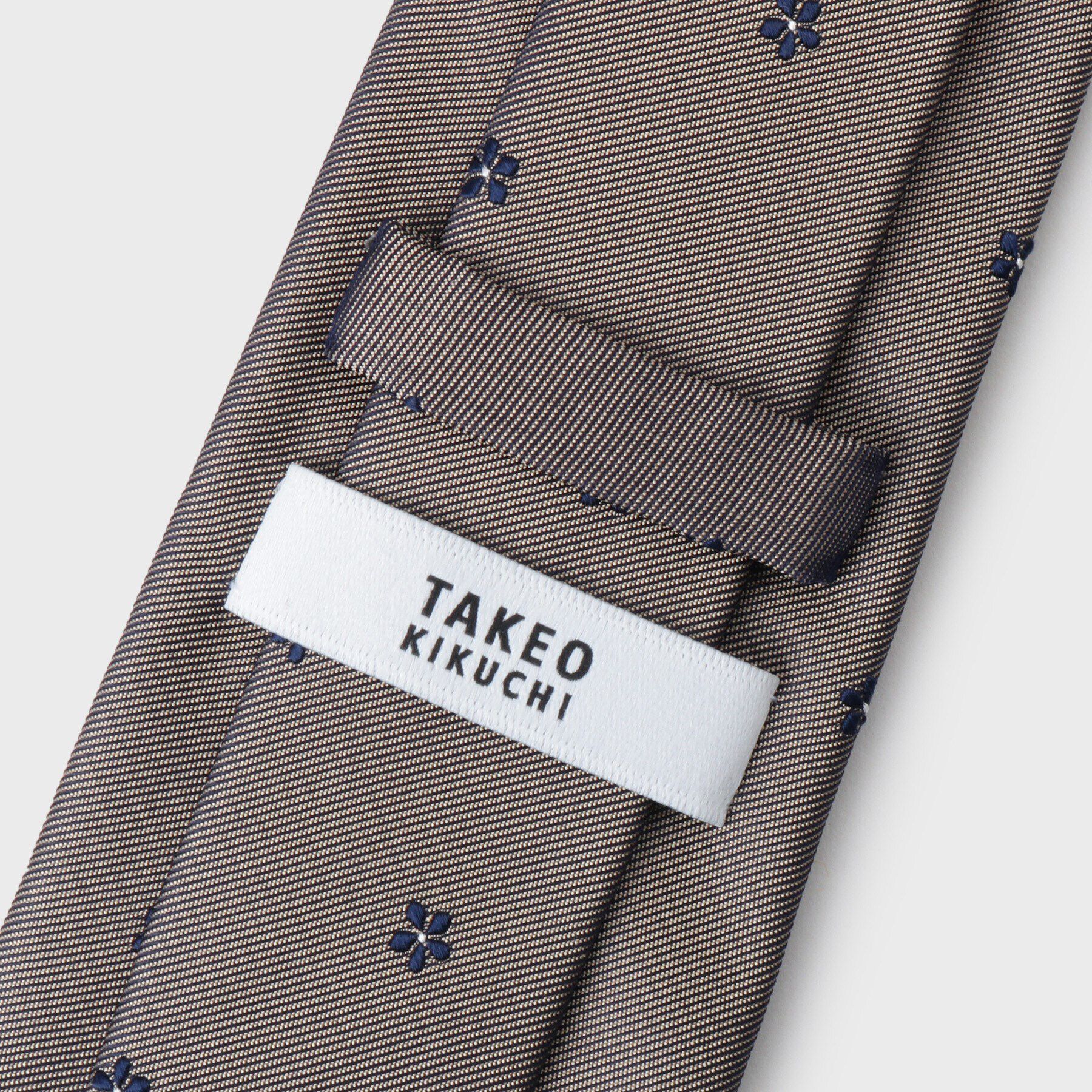 TAKEO KIKUCHI「【フレッシャーズ】カンジャンテ ミニフラワー小紋　ネクタイ」|ネクタイ・蝶ネクタイ|