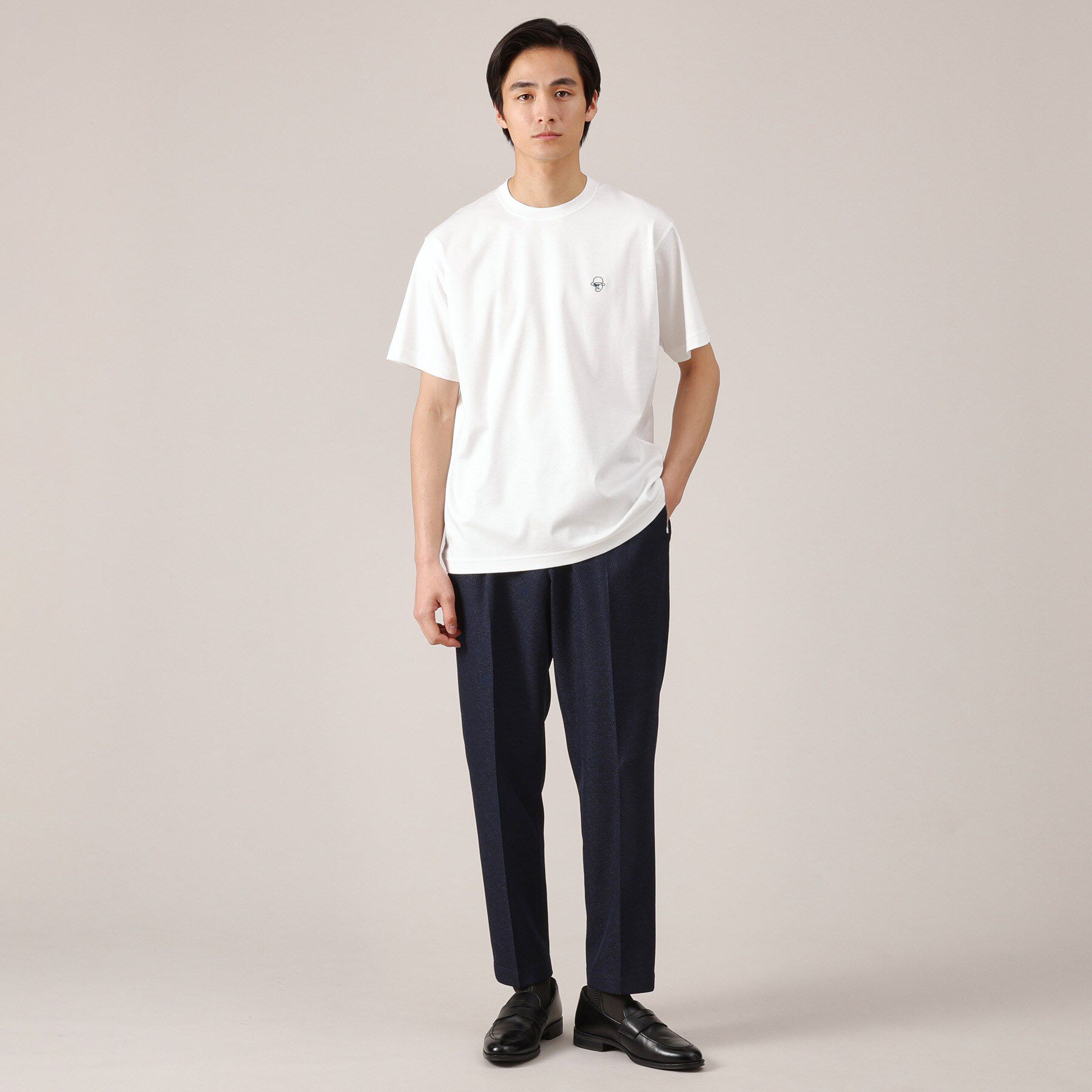 TAKEO KIKUCHI「ワンポイント カラー刺繍 Tシャツ」|Tシャツ・カットソー|