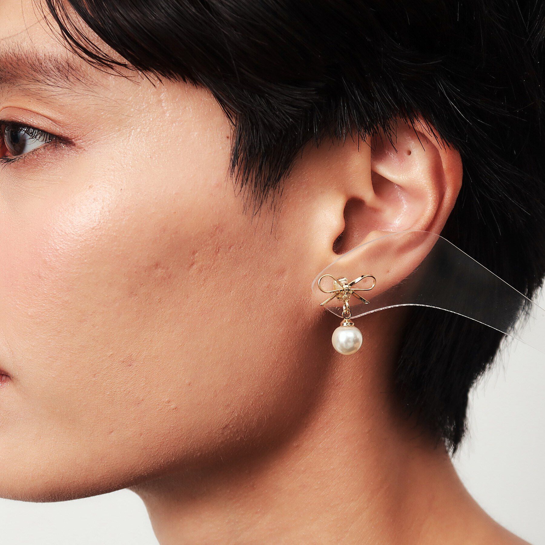 OPAQUE.CLIP「リボンフェイクパールピアス」|ピアス|