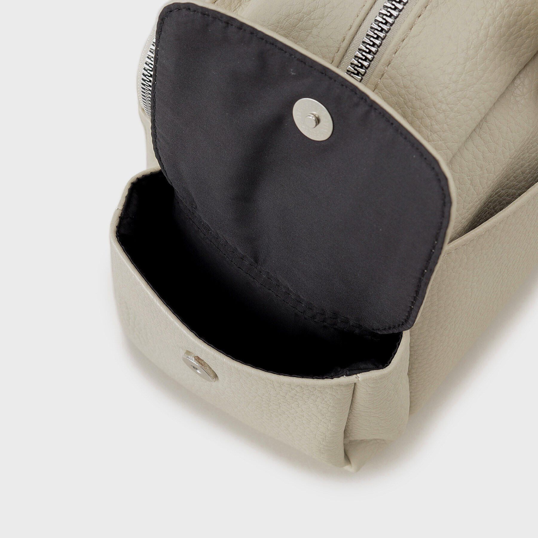 OPAQUE.CLIP「【多ポケット】フロントダブルポケットショルダーバッグ」|ショルダー・メッセンジャー|