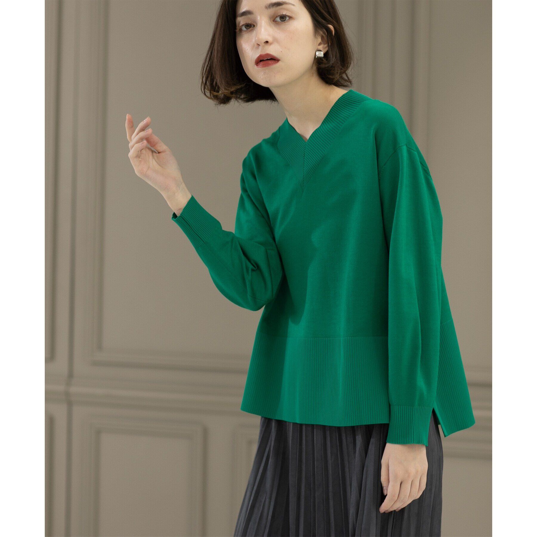 OPAQUE.CLIP「《5color》リブ使いVネックニット【洗濯機洗い可】」|ニット・セーター|グリーン(022)
