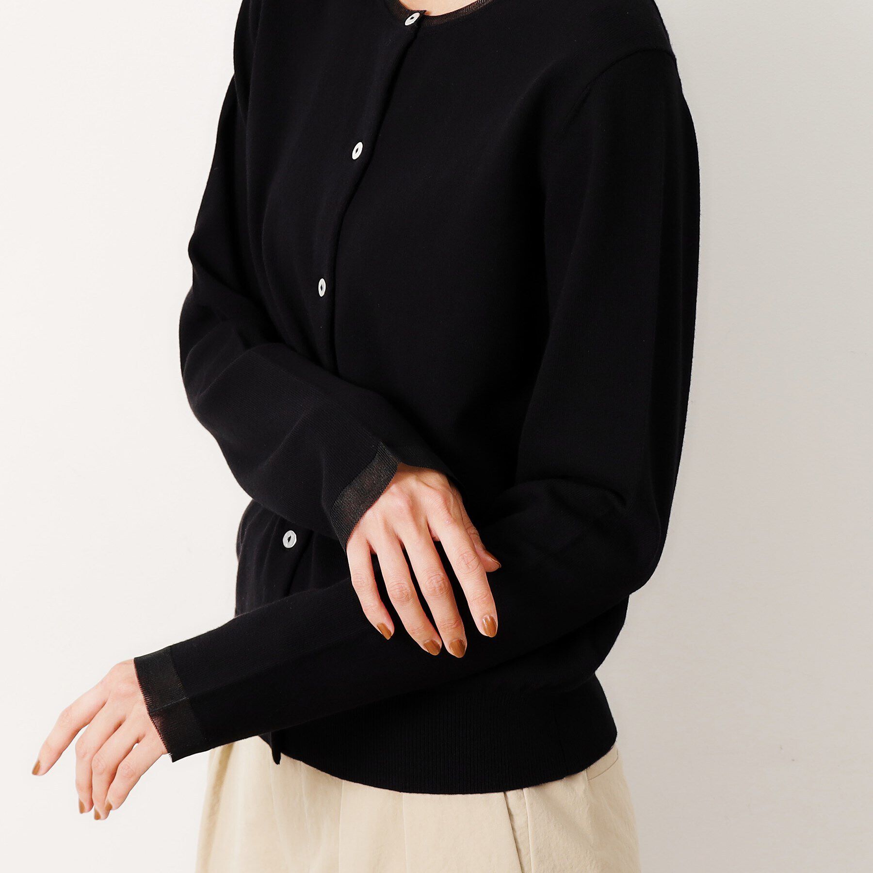 OPAQUE.CLIP「UV ネックシアークルーニットカーディガン【洗濯機洗い可】」|カーディガン|
