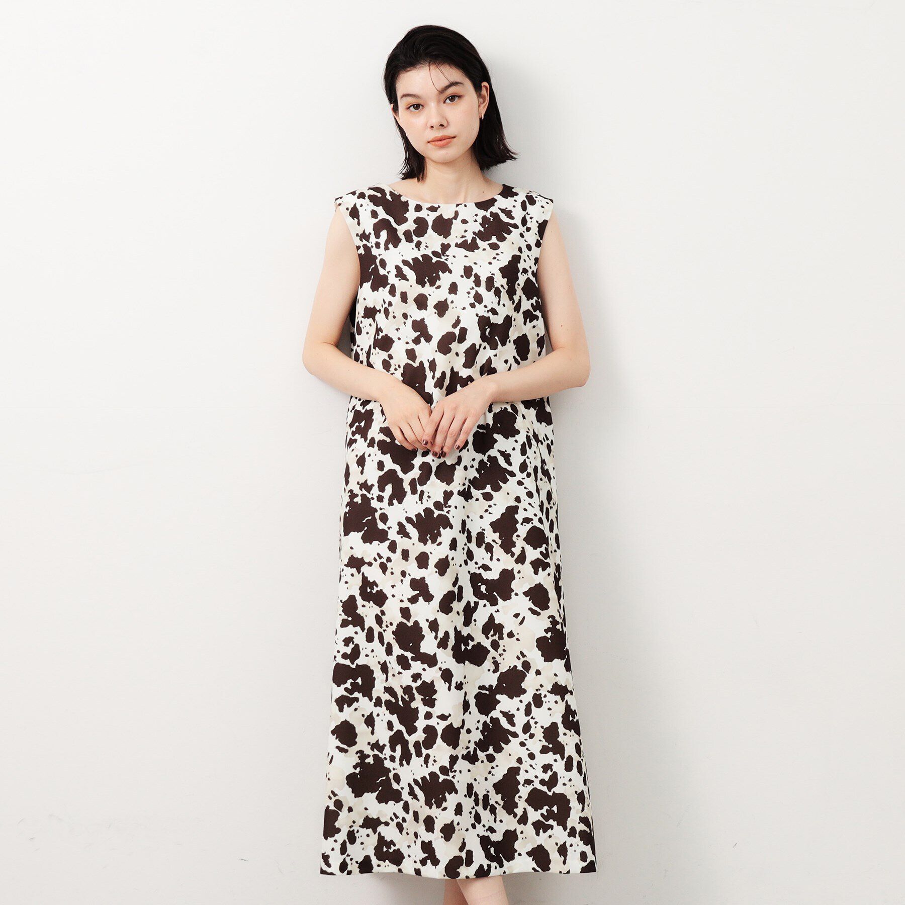 OPAQUE.CLIP「アニマル柄プリントAラインワンピース【洗濯機洗い可】」|ワンピース|ブラウン(144)