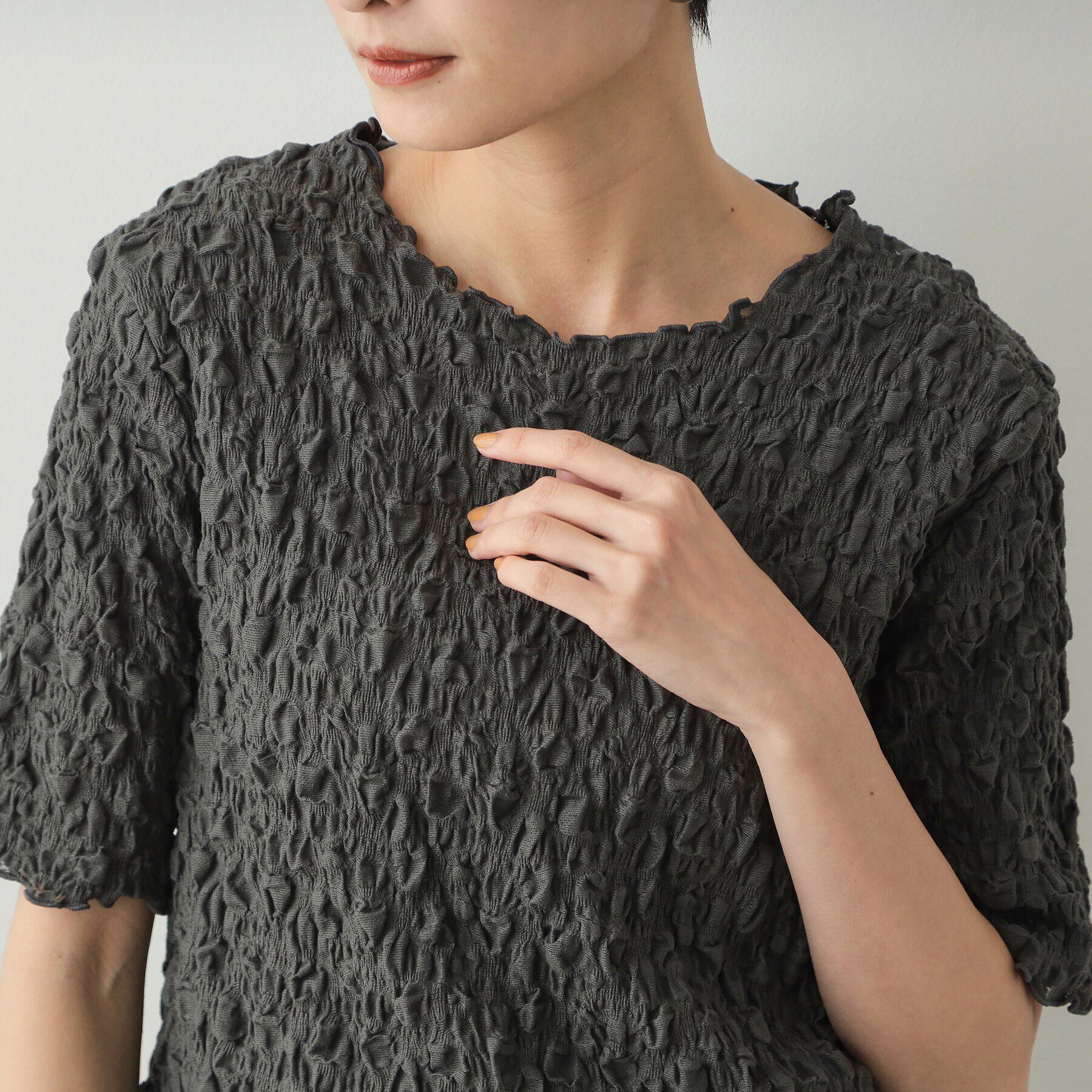 OPAQUE.CLIP「シャーリングレース5分袖カットソー【洗濯機洗い可】」|Tシャツ・カットソー|