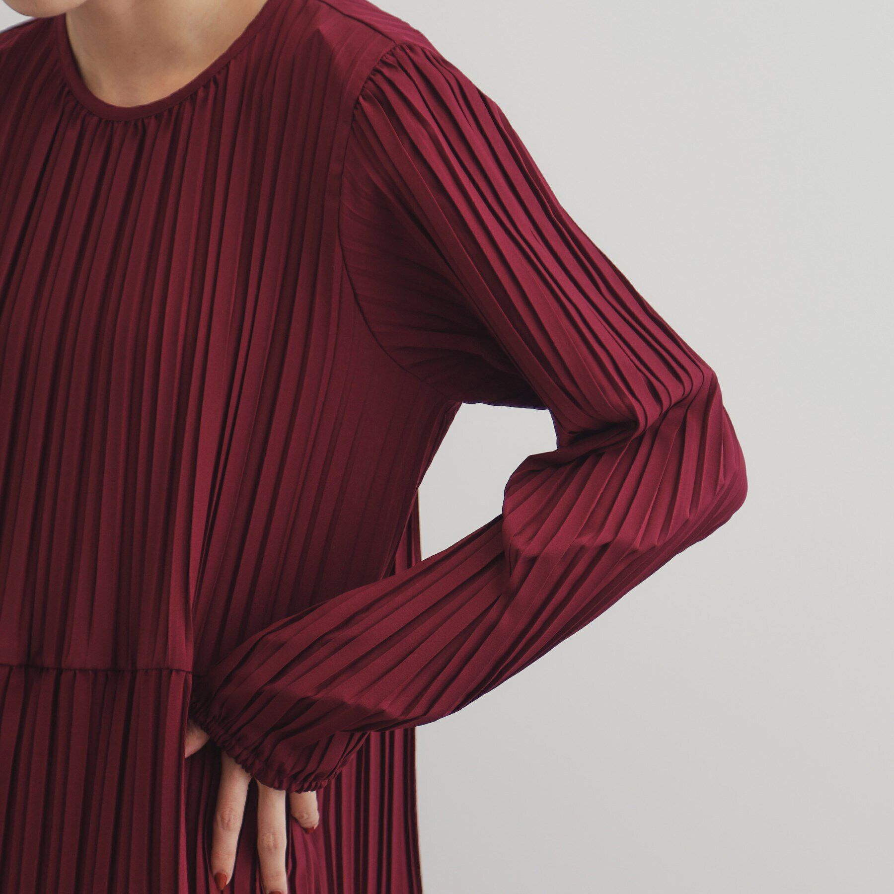 OPAQUE.CLIP「プリーツティアードミニワンピース【洗濯機洗い可】」|ワンピース|