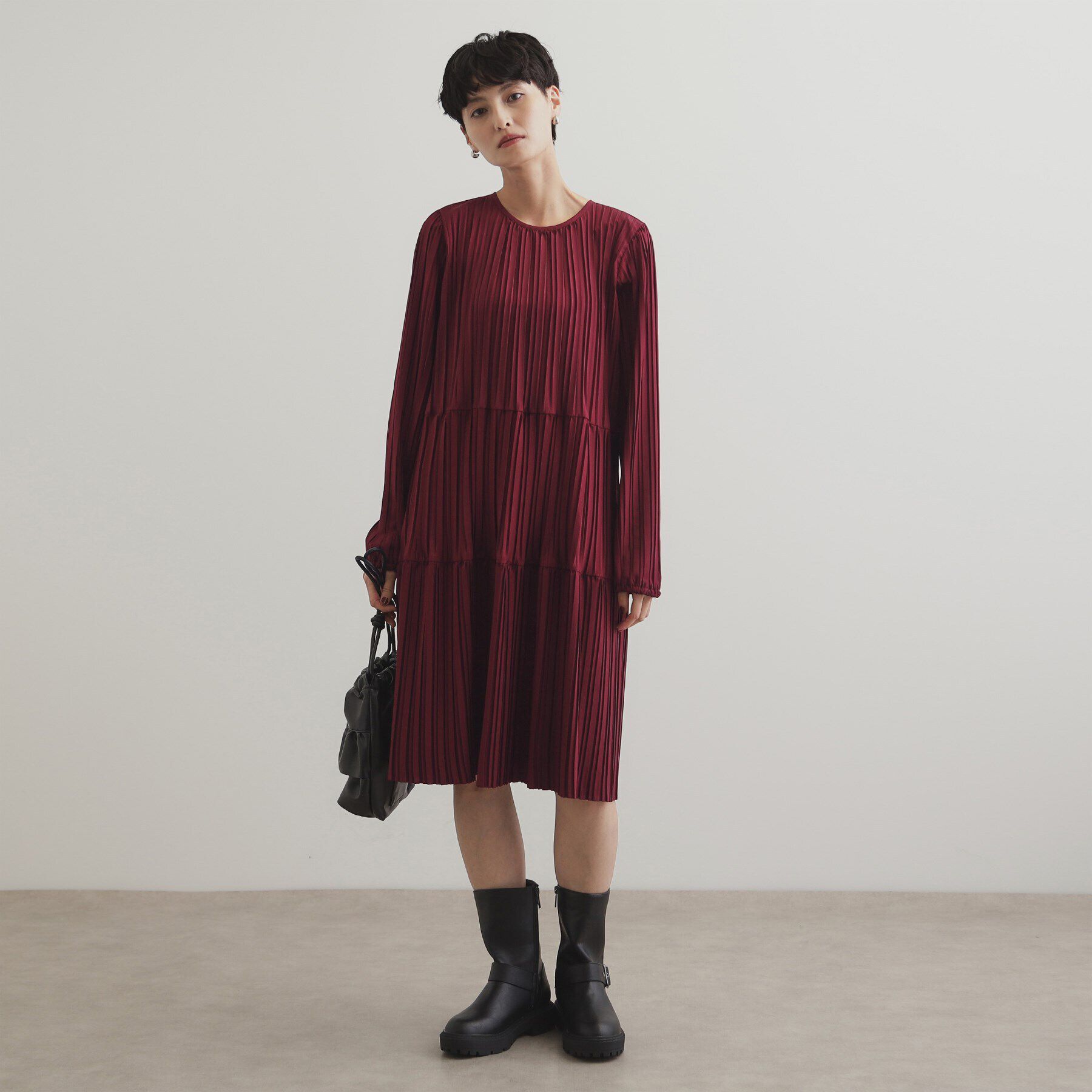 OPAQUE.CLIP「プリーツティアードミニワンピース【洗濯機洗い可】」|ワンピース|