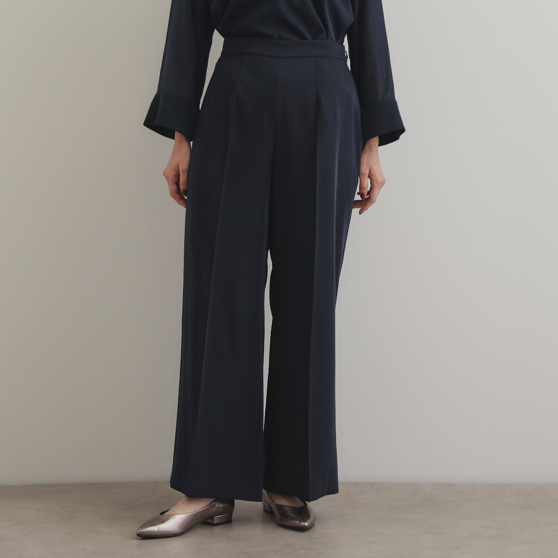 OPAQUE.CLIP「《ツインセット》ドッキングブラウス&times;テーパードパンツ／オケージョン対応【洗濯機洗い可】」|スーツ|