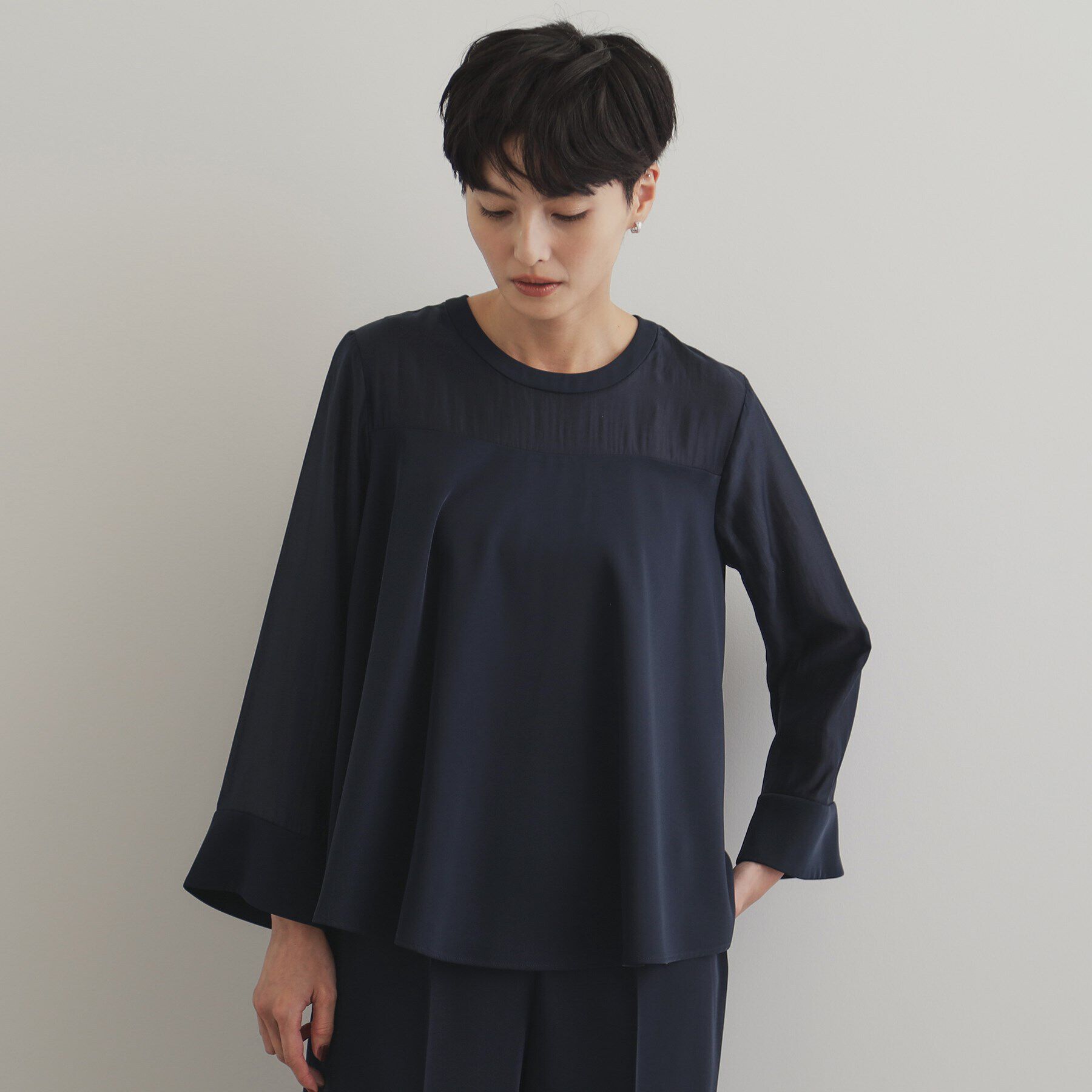 OPAQUE.CLIP「《ツインセット》ドッキングブラウス&times;テーパードパンツ／オケージョン対応【洗濯機洗い可】」|スーツ|