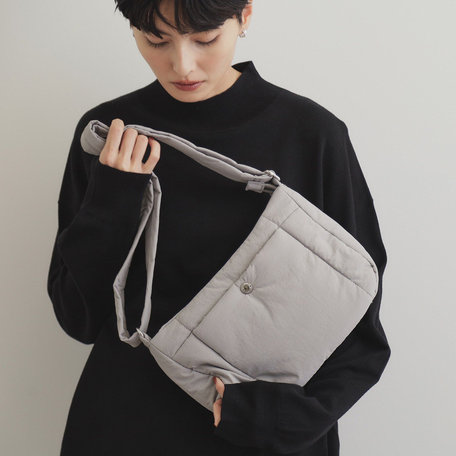 OPAQUE.CLIP「【軽量】ミドルサイズショルダーバッグ」|ショルダー・メッセンジャー|