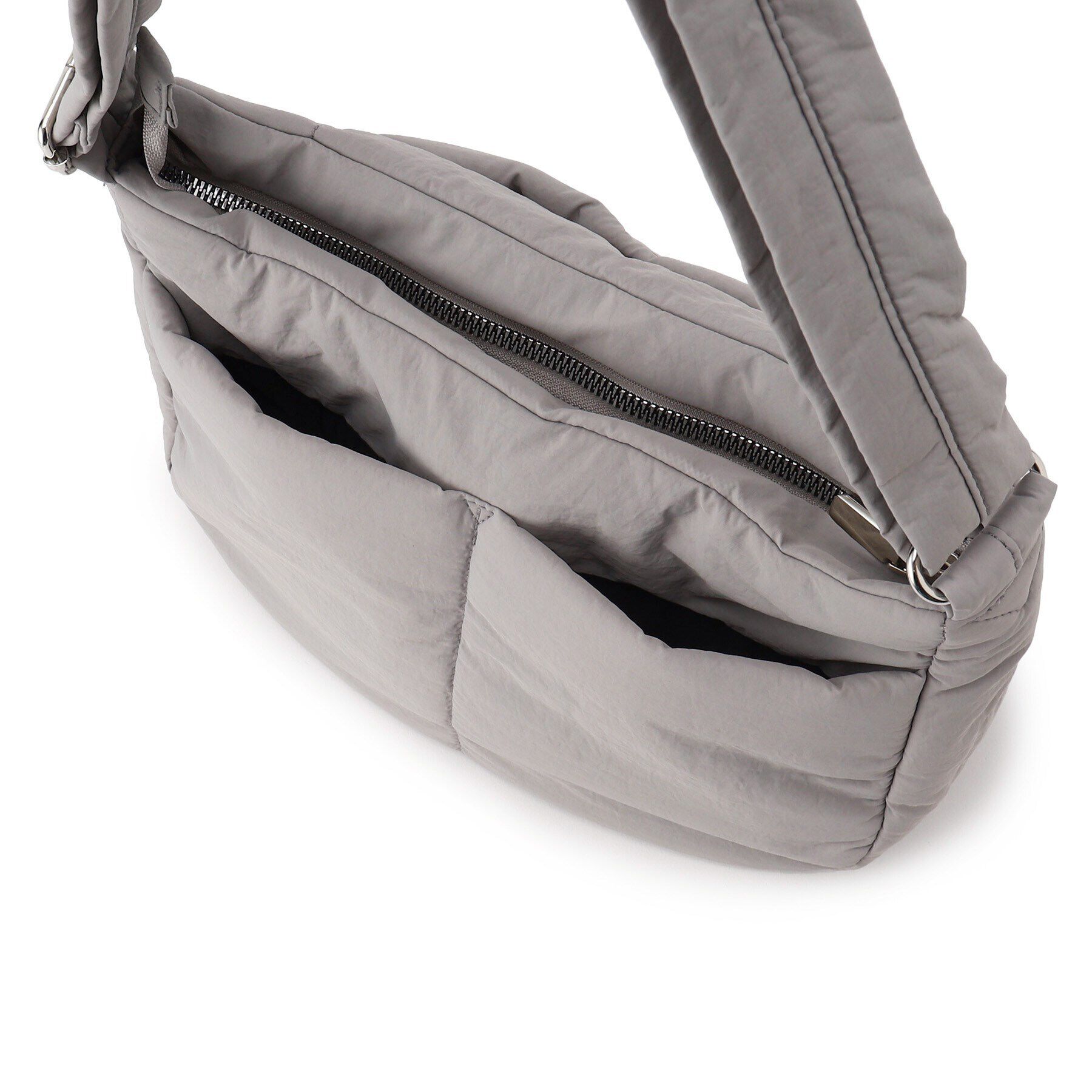 OPAQUE.CLIP「【軽量】ミドルサイズショルダーバッグ」|ショルダー・メッセンジャー|