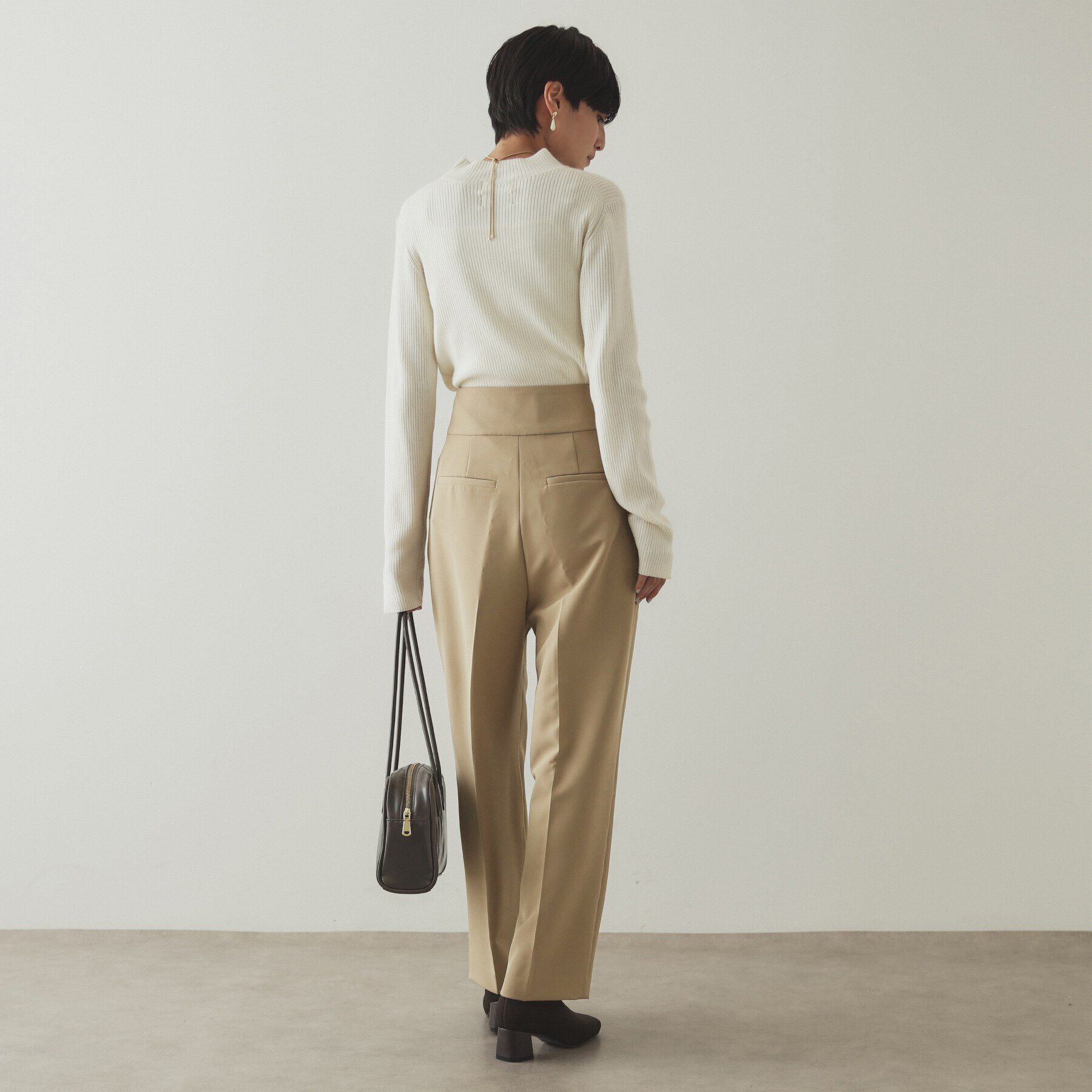 OPAQUE.CLIP「ハイウエストカーヴィーパンツ【洗濯機洗い可】」|その他|