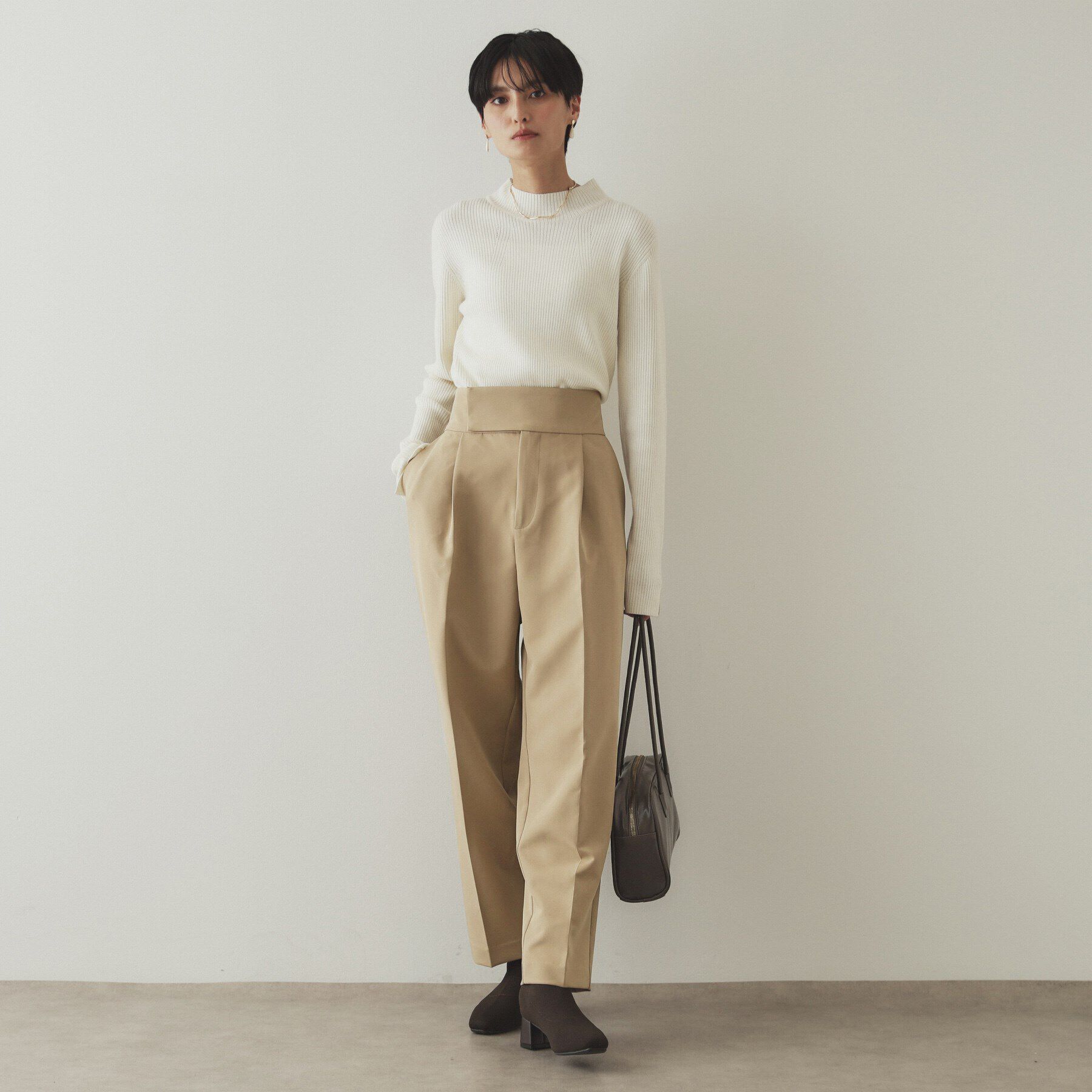 OPAQUE.CLIP「ハイウエストカーヴィーパンツ【洗濯機洗い可】」|その他|