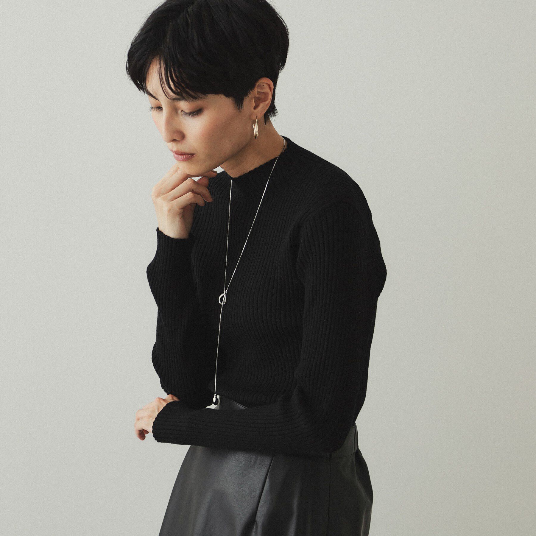 OPAQUE.CLIP「《5color/S-LLsize》もちもちハイネックリブニット【洗濯機洗い可】」|ニット・セーター|