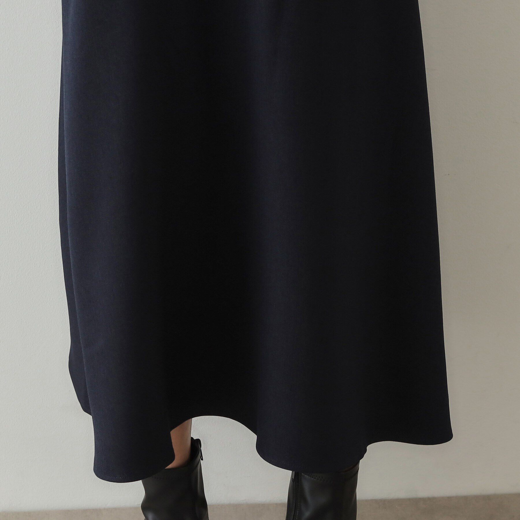 OPAQUE.CLIP「ウールライク タックデザインワンピース【洗濯機洗い可】」|ワンピース|