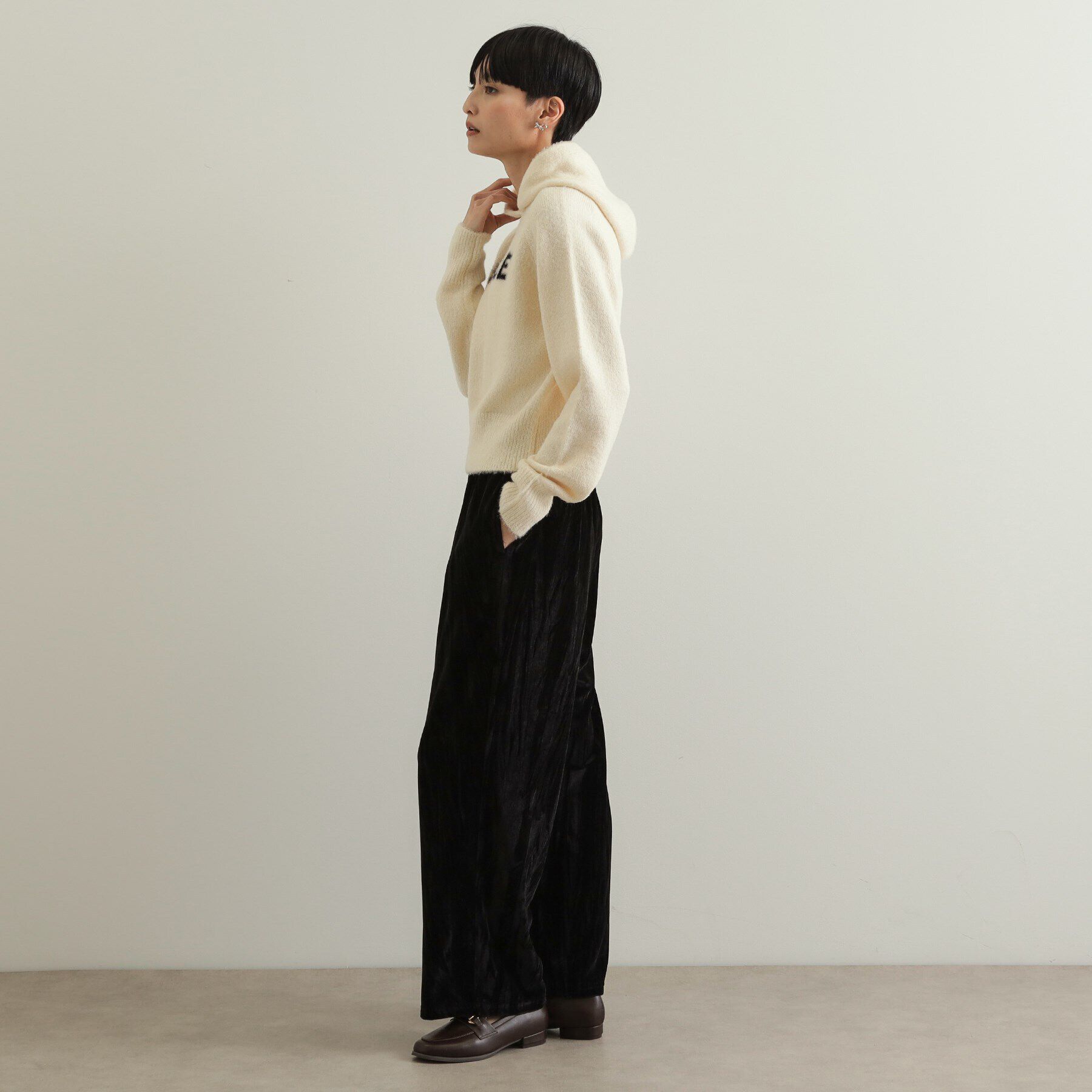 OPAQUE.CLIP「フェザーロゴフーディニット【洗濯機洗い可】」|ニット・セーター|