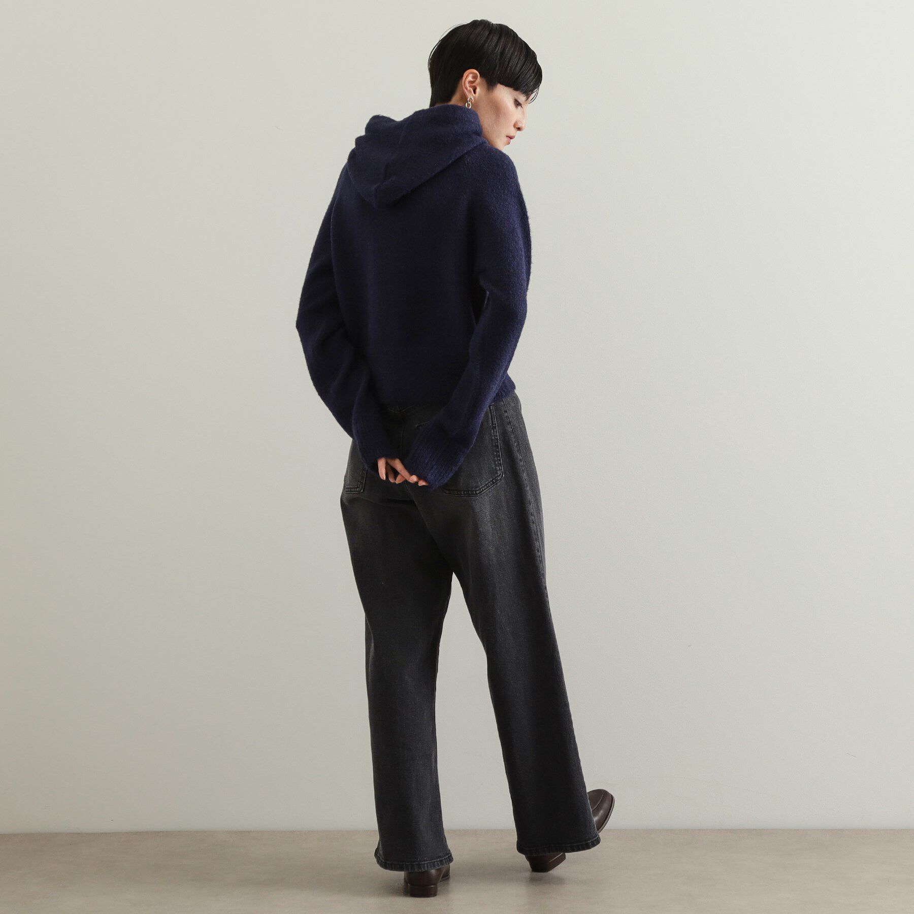 OPAQUE.CLIP「フェザーロゴフーディニット【洗濯機洗い可】」|ニット・セーター|