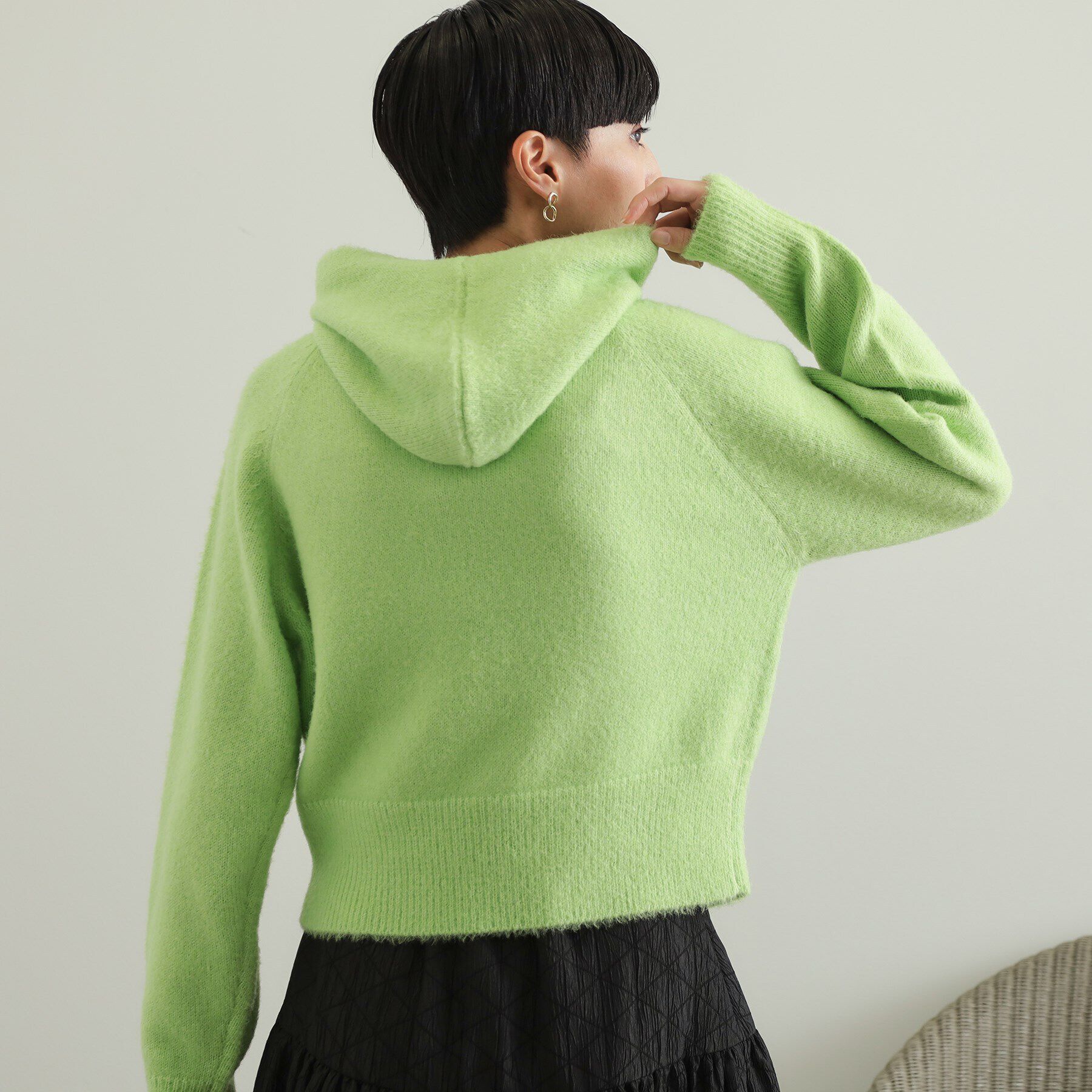 OPAQUE.CLIP「フェザーロゴフーディニット【洗濯機洗い可】」|ニット・セーター|