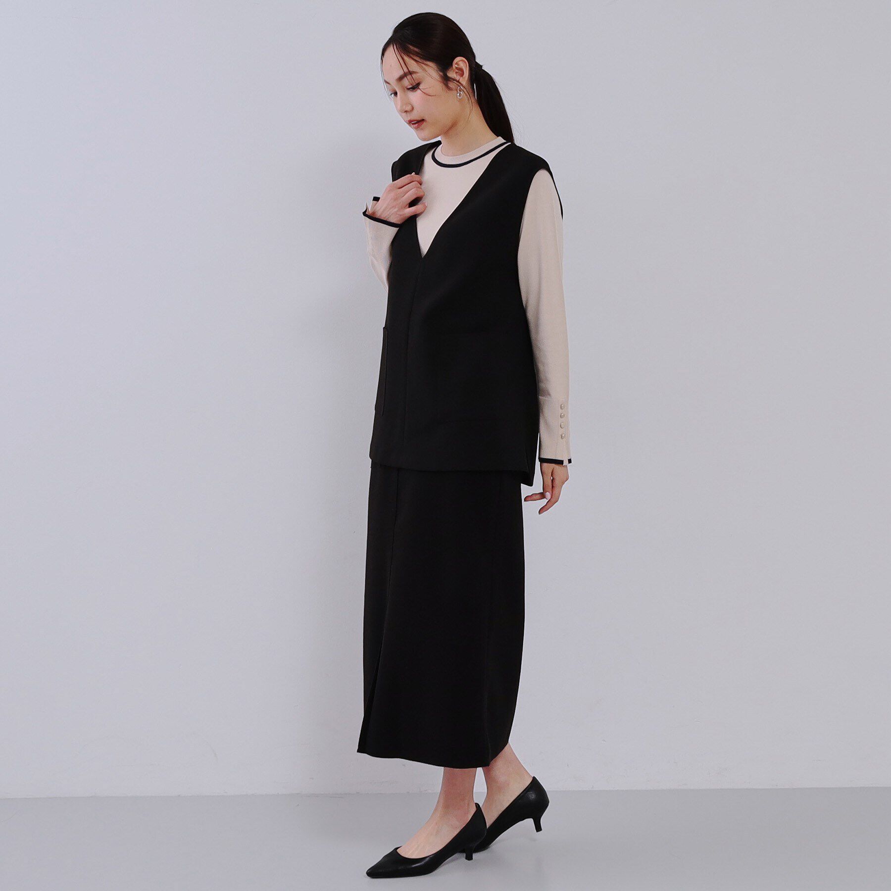 OPAQUE.CLIP「Vネックプルオーバーベスト【洗濯機洗い可】」|ベスト・ジレ|