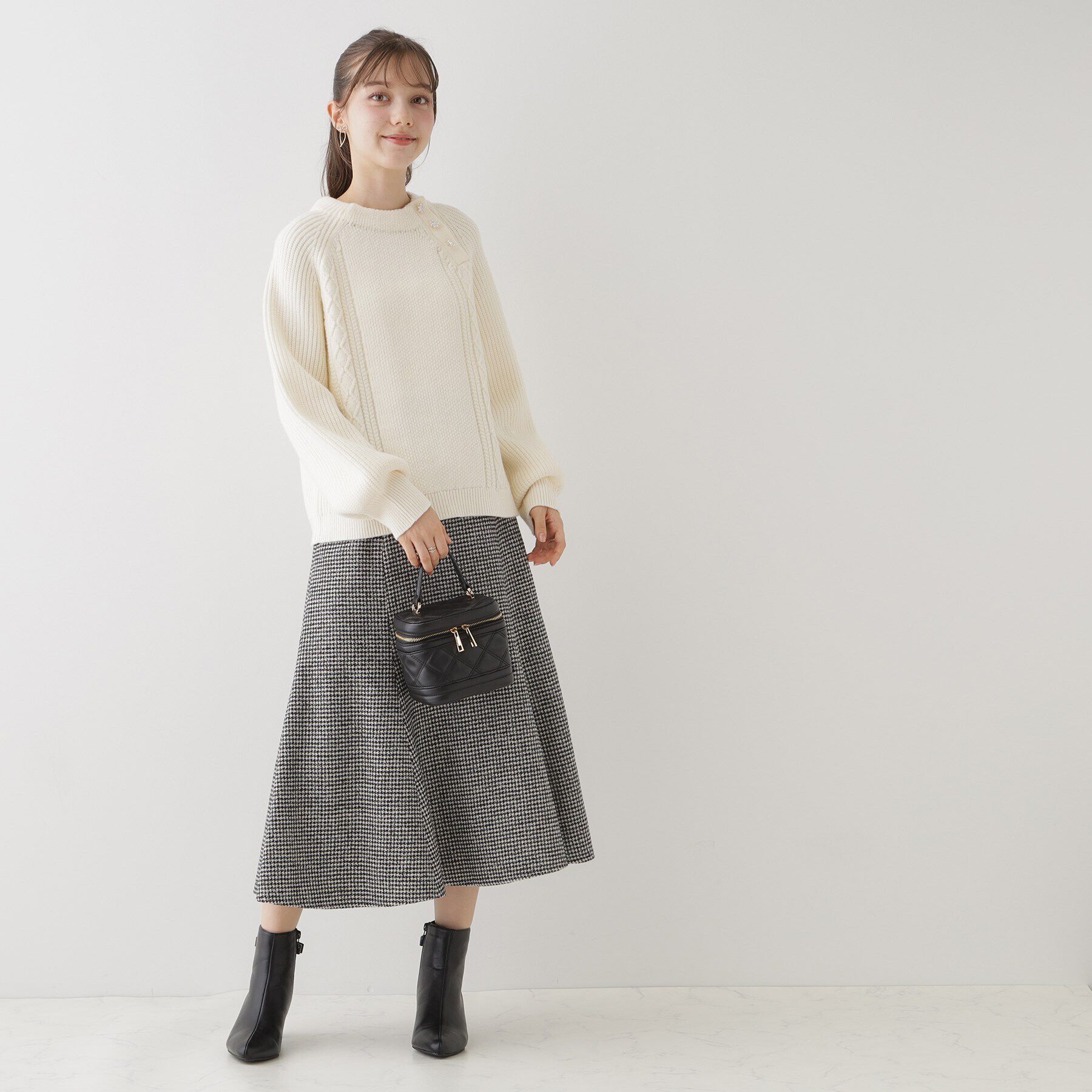Couture broach「【大人フェミニン・ぽわん袖】スノー釦アラン柄ニット」|ニット・セーター|