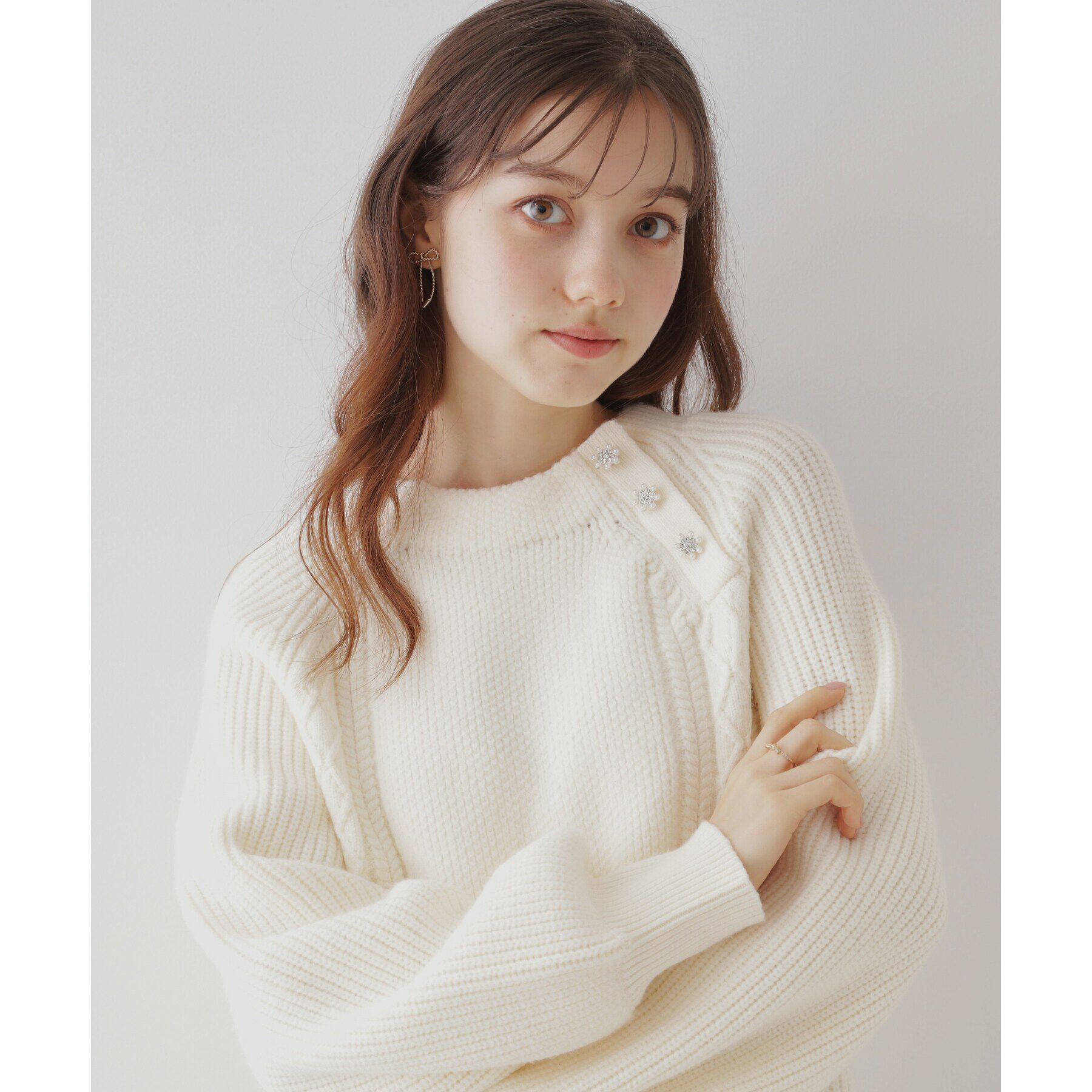 Couture broach「【大人フェミニン・ぽわん袖】スノー釦アラン柄ニット」|ニット・セーター|