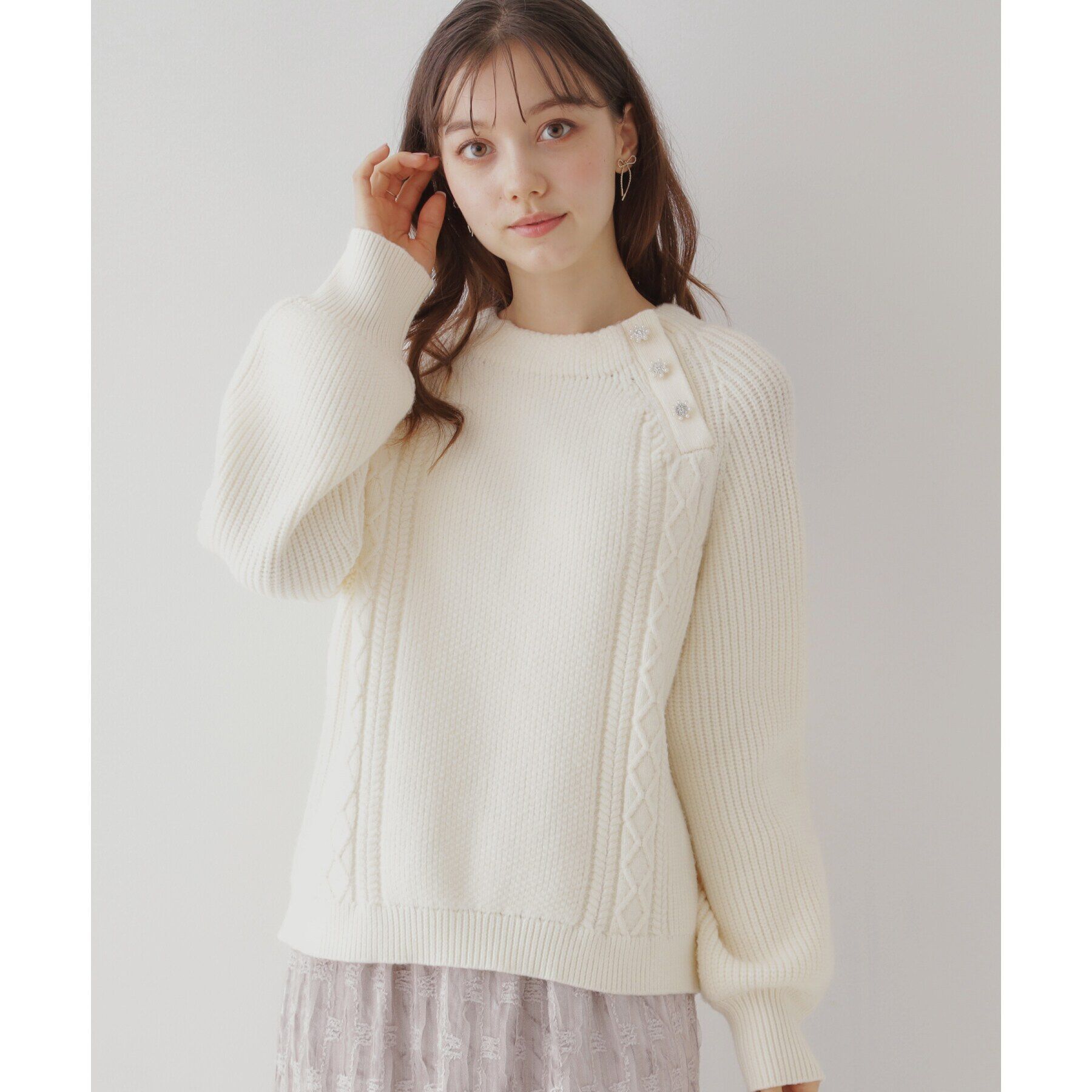 Couture broach「【大人フェミニン・ぽわん袖】スノー釦アラン柄ニット」|ニット・セーター|