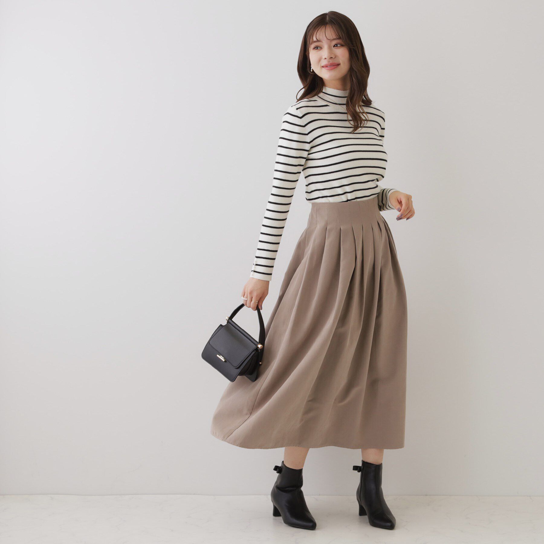 Couture broach「【スッキリ見えが叶う】マイクロスエードタックプリーツ」|スカート|